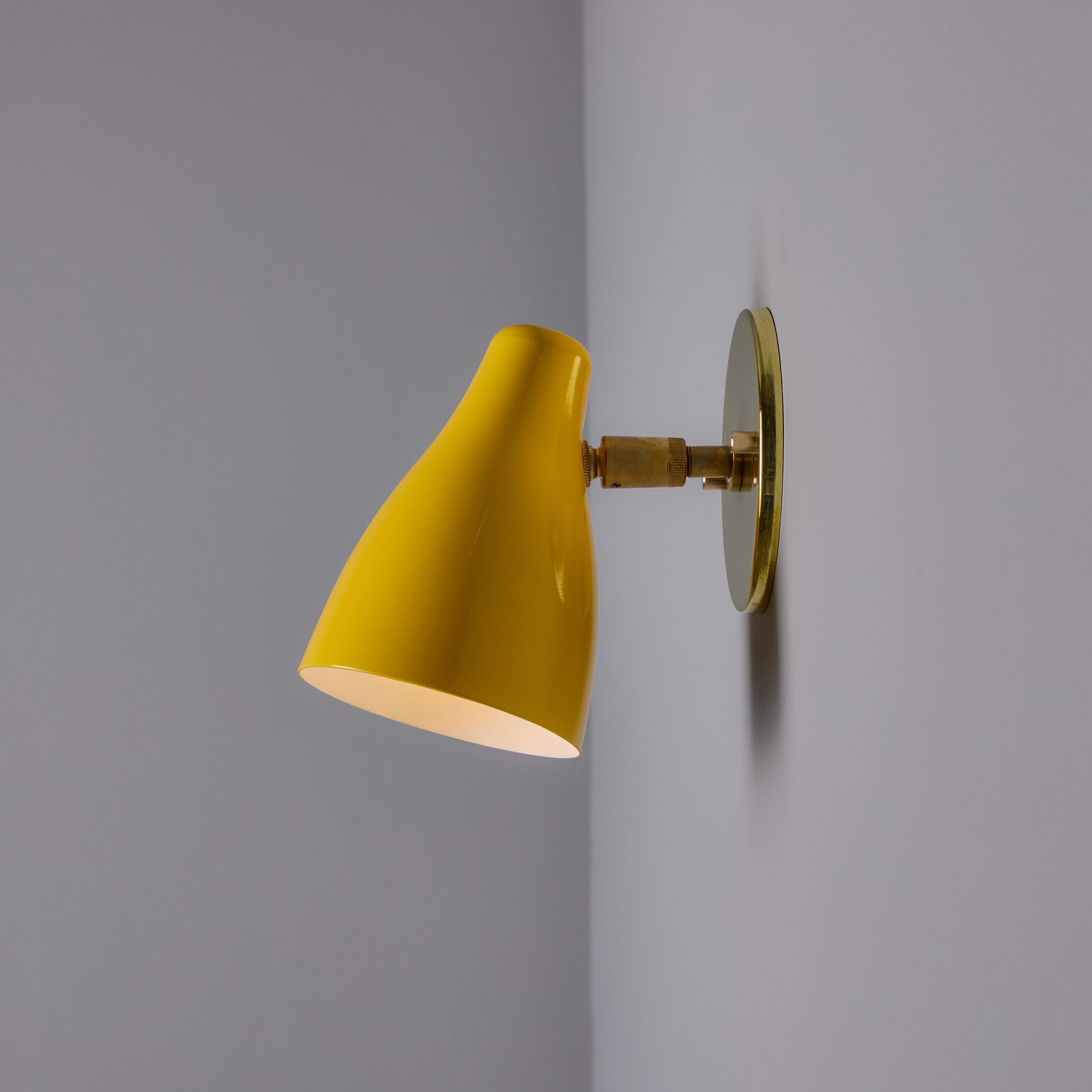 1950s Yellow Painted Metal & Brass Wall Lamp Attributed to Stilnovo For Sale 13