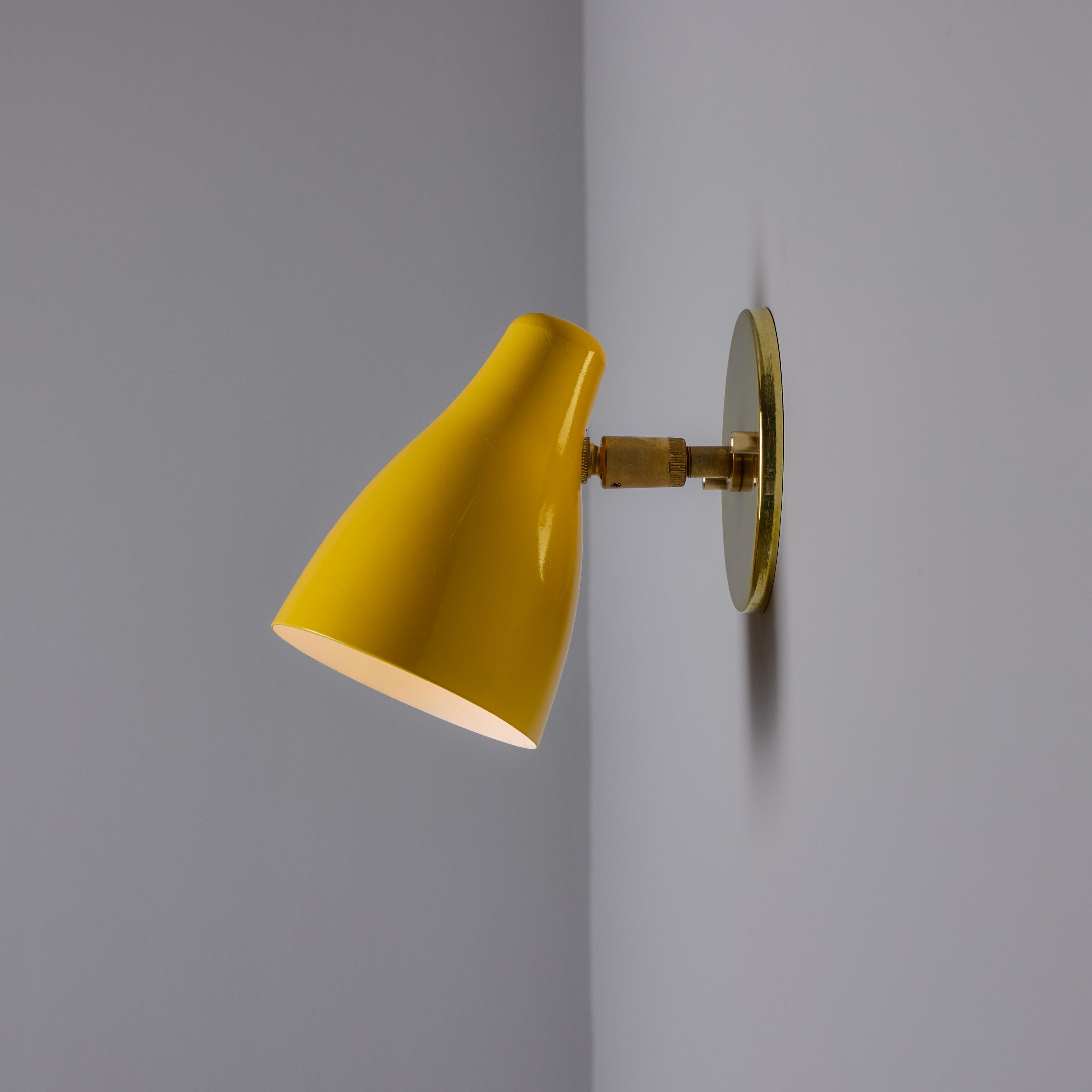 1950s Yellow Painted Metal & Brass Wall Lamp Attributed to Stilnovo For Sale 14