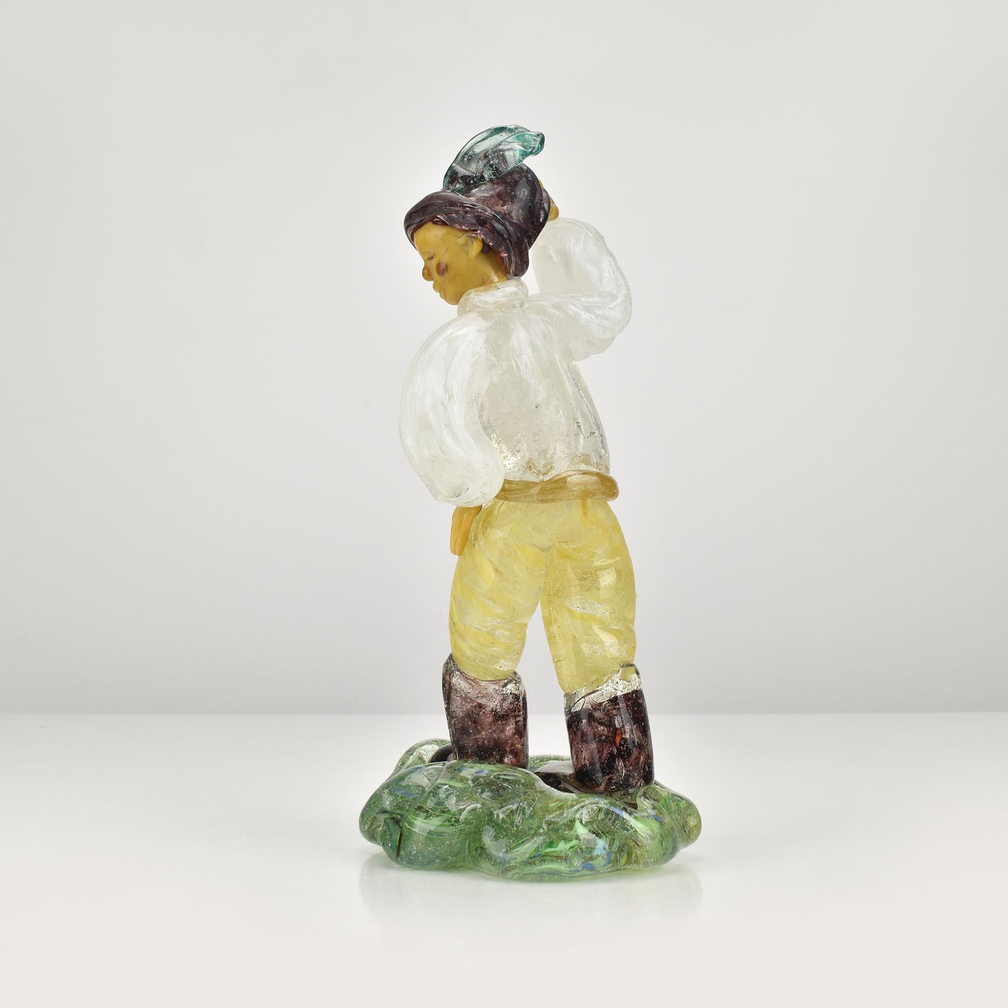 1950s Zelezny Brod Sklo Jaroslav Brychta Nobleman Art Glass Figurine In condizioni buone in vendita a Bad Säckingen, DE