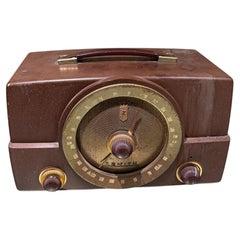 Radio portable Zenith des années 1950, en bakélite marron, hors service, style Art déco du milieu du siècle
