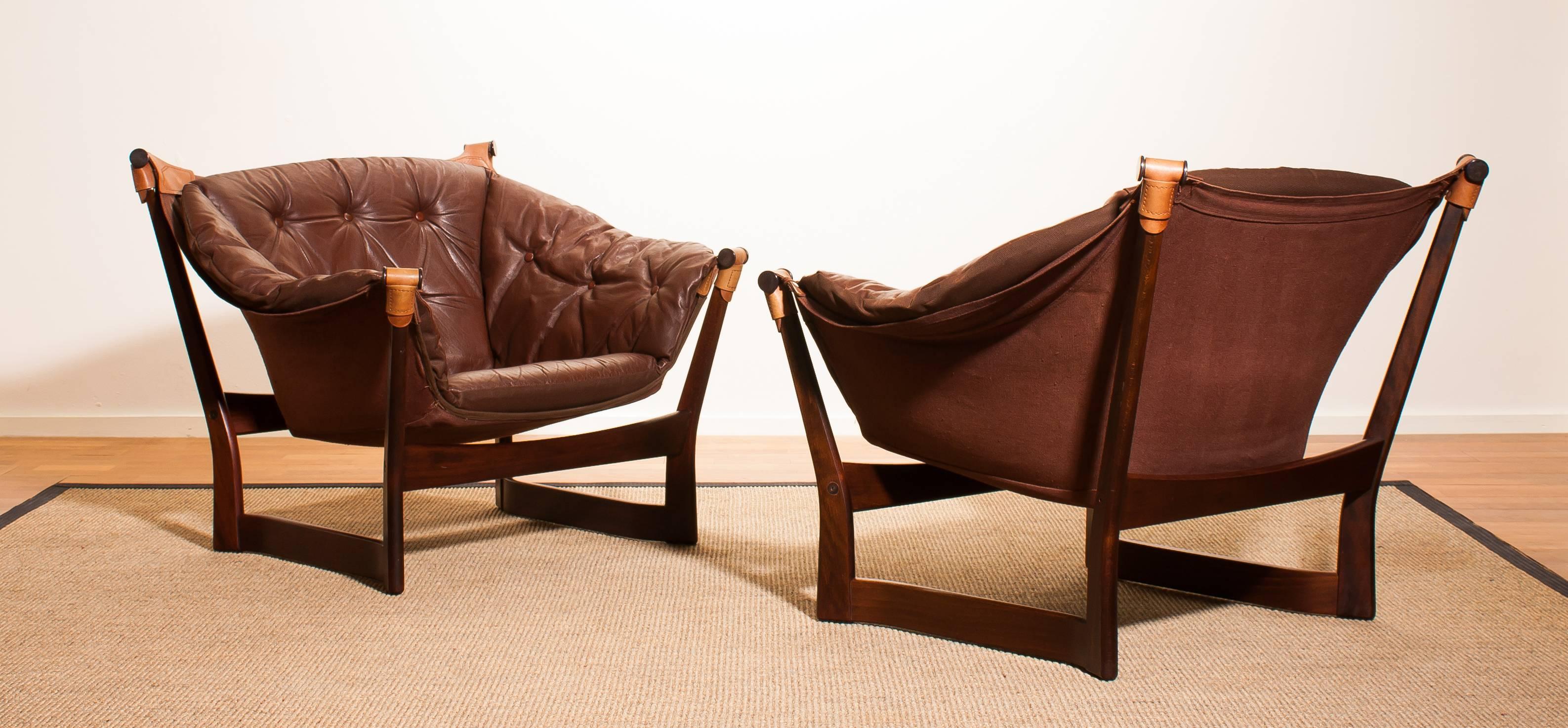 1950s, Teak and Leather Pair 'Trega' Chairs by Tormod Alnaes for Sørliemøbler In Excellent Condition In Silvolde, Gelderland