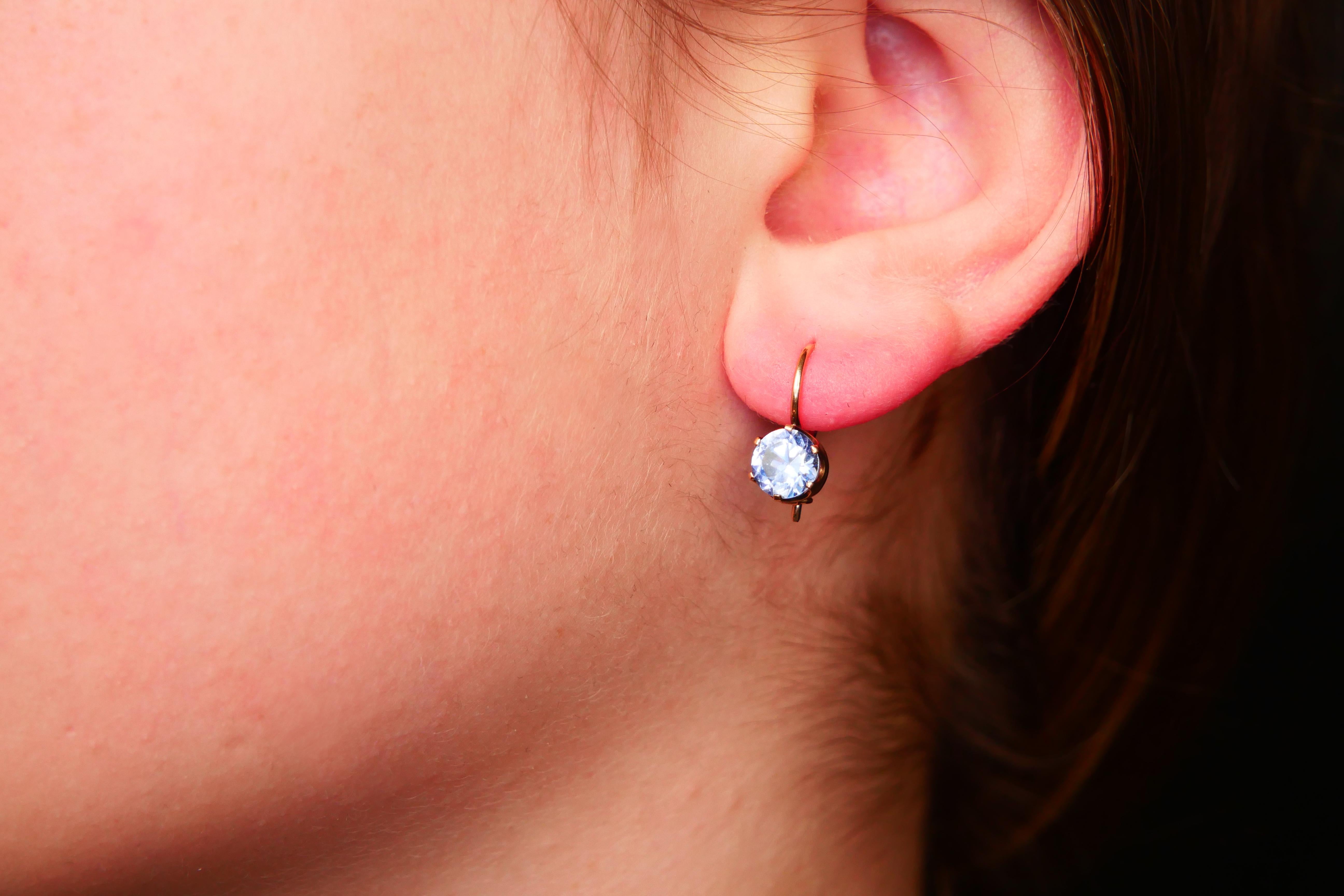 Retro 1951 Finish Earrings Blue Spinel solid 14K Rose Gold / 1.73gr For Sale