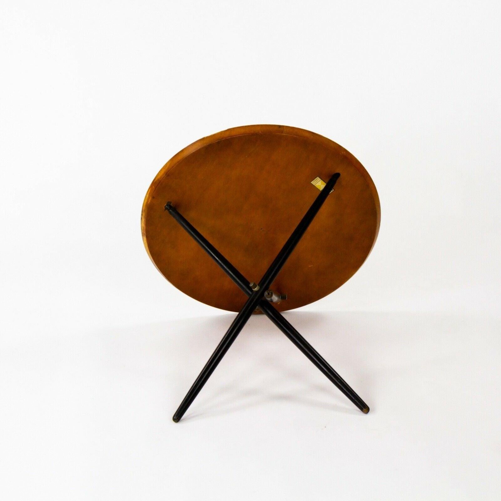 1951 Hans Bellman Small Tripod Table for Knoll Associates No 103 with 24 in Top In Good Condition For Sale In Philadelphia, PA