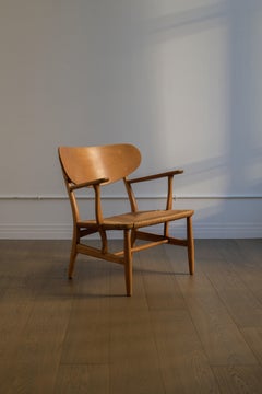 1951 HANS WEGNER Lounge chair, model no. CH-22 by Carl Hansen & Son, Denmark.