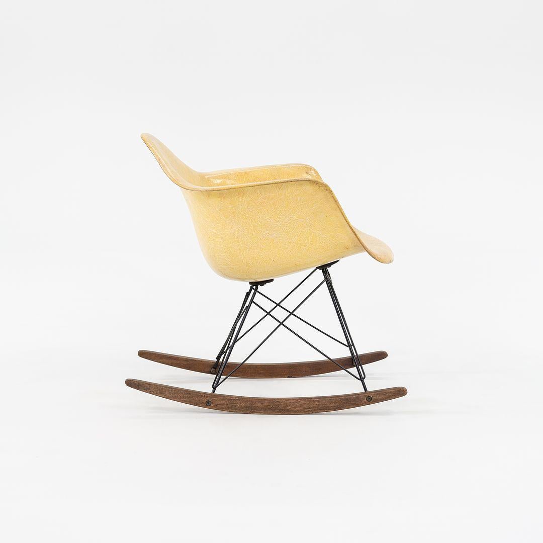 Mid-20th Century 1951 Herman Miller Eames RAR Fiberglass Rocking Chair w/ Rope Edge & Zenith Tags For Sale