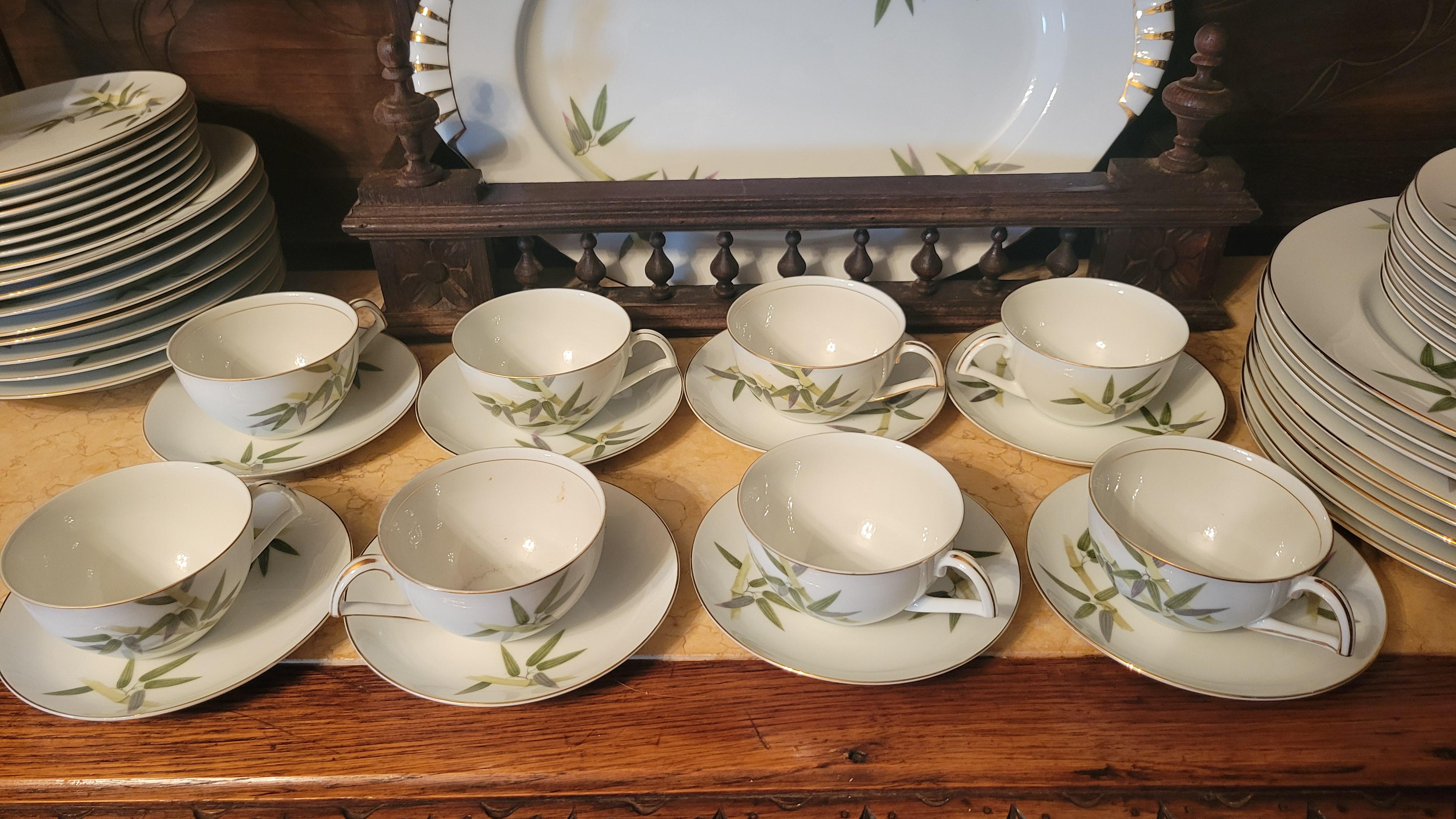 1951 Narumi Japan 'Spring Bamboo' Fine China - 8 Person Set For Sale 4