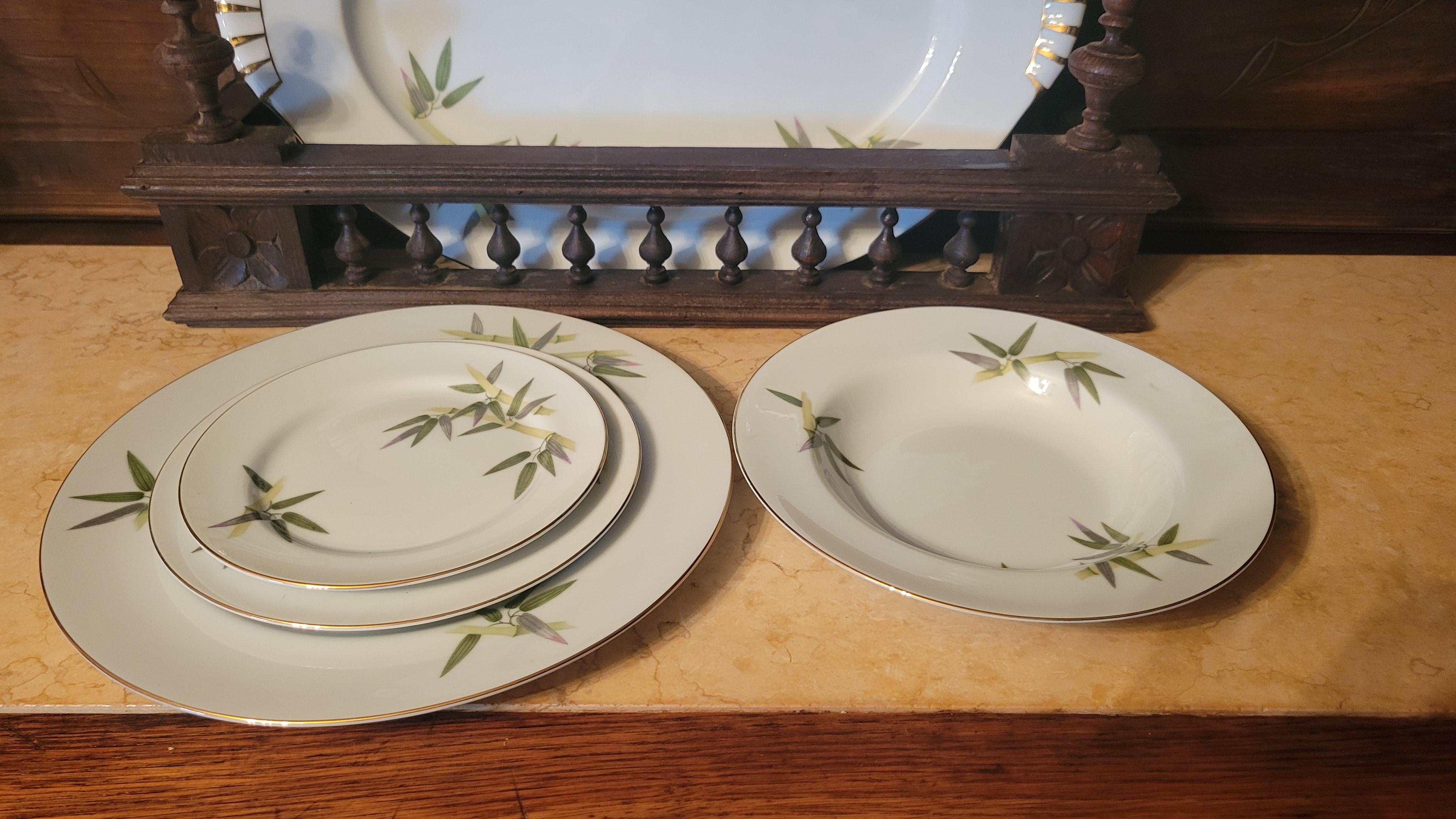 1951 Narumi Japan 'Spring Bamboo' Fine China - 8 Person Set For Sale 6