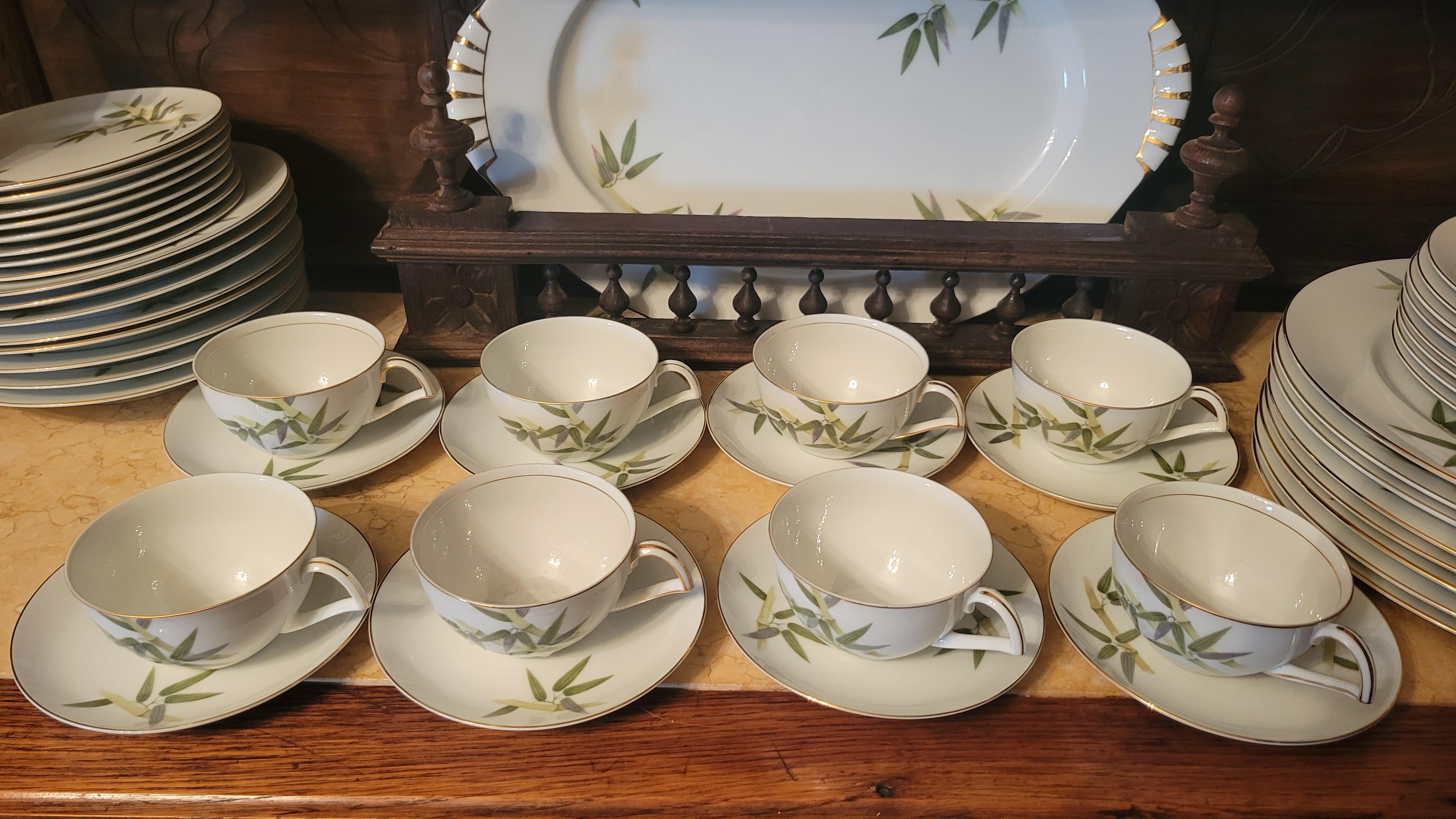 1951 Narumi Japan 'Spring Bamboo' Fine China - 8 Person Set For Sale 9