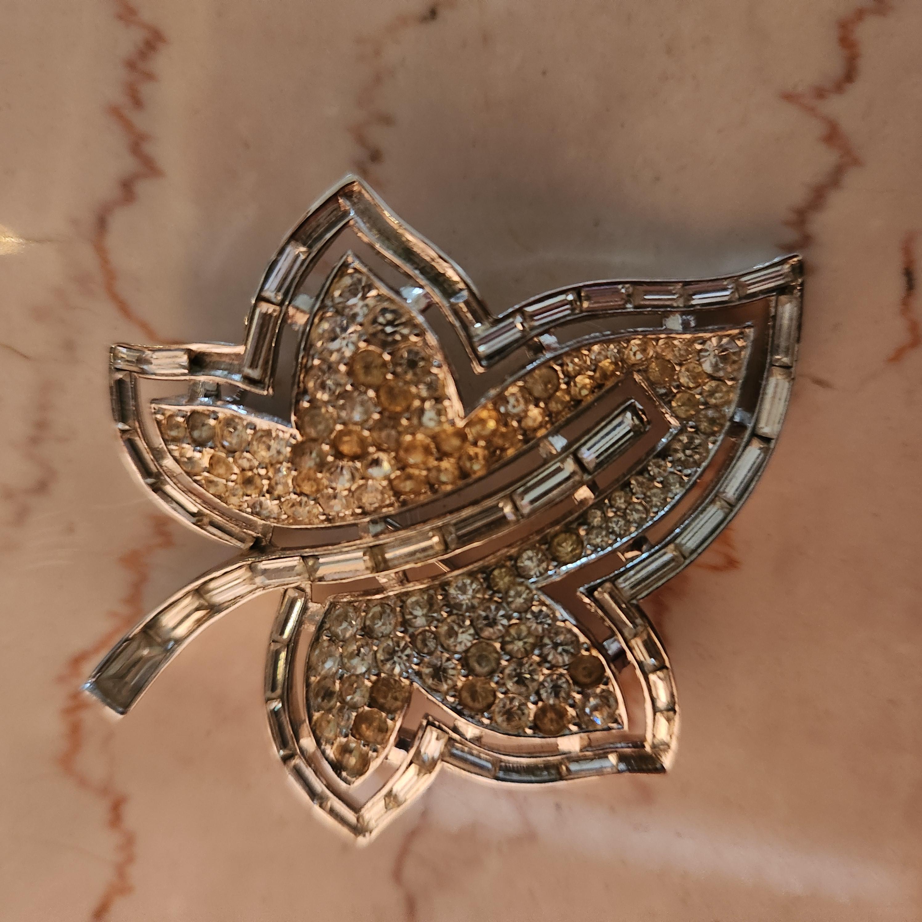 Stone 1951 Trifari Alfred Philippe Leaf Brooch Diamanté Pavé For Sale