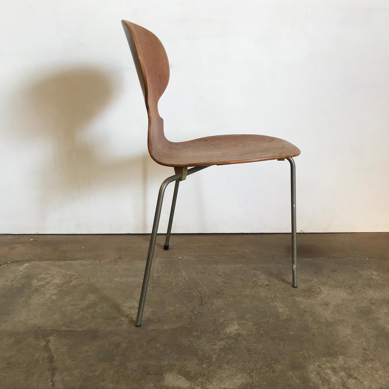 Danish 1952, Arne Jacobsen, for Fritz Hansen, Original Early Ant Chair Wood, Metal Mark