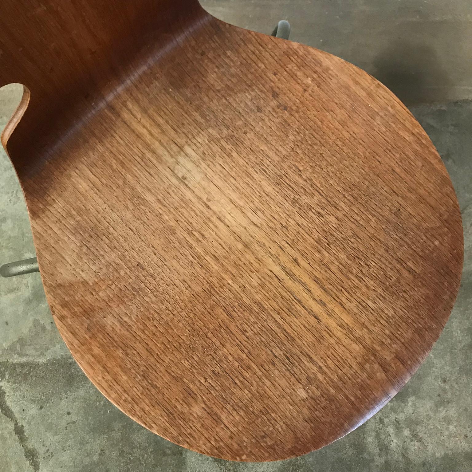 1952, Arne Jacobsen, for Fritz Hansen, Original Early Ant Chair Wood, Metal Mark 3