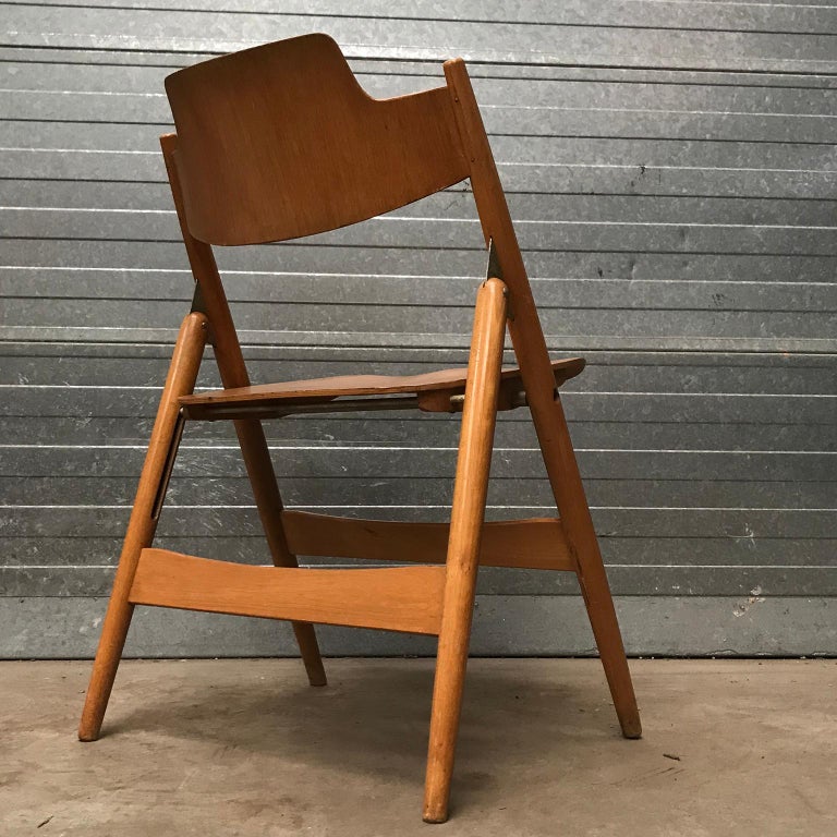 1952, Egon Eiermann for Wilde & Spieth, Wooden Folding Chair In Good Condition For Sale In IJMuiden, NL