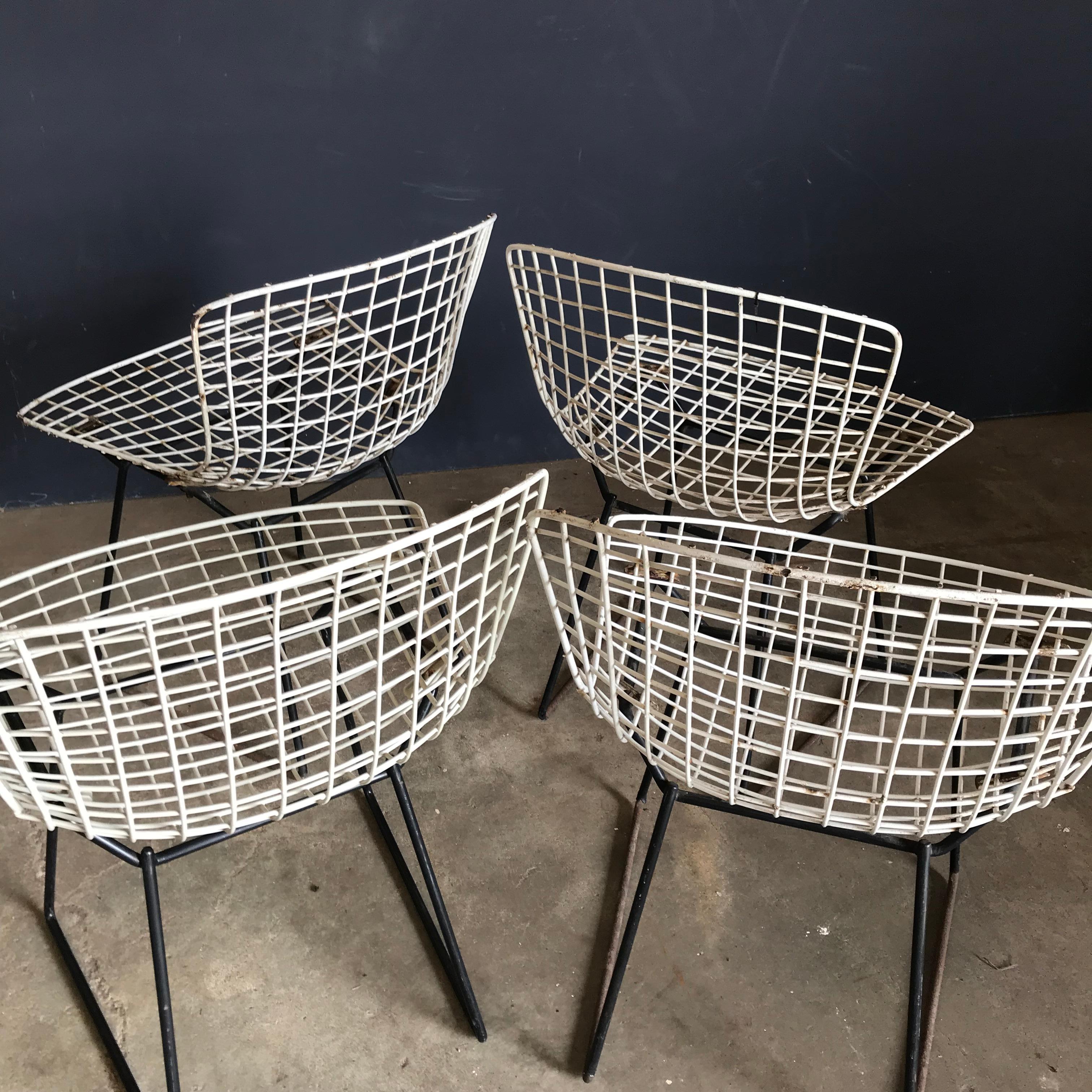 1952, Harrie Bertoia for Knoll International a Set of Wire Dining Chairs For Sale 4