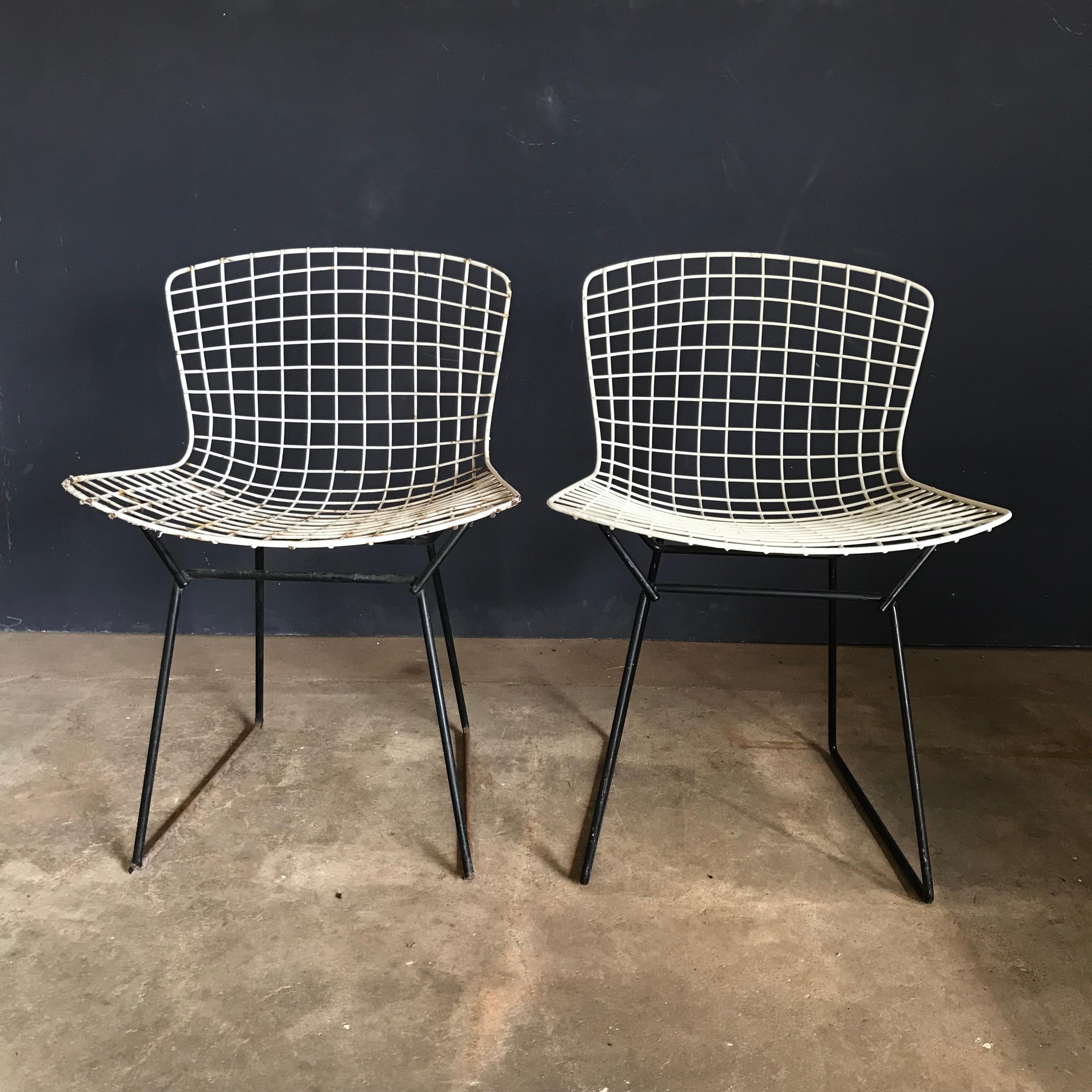 1952, Harrie Bertoia for Knoll International a Set of Wire Dining Chairs For Sale 9
