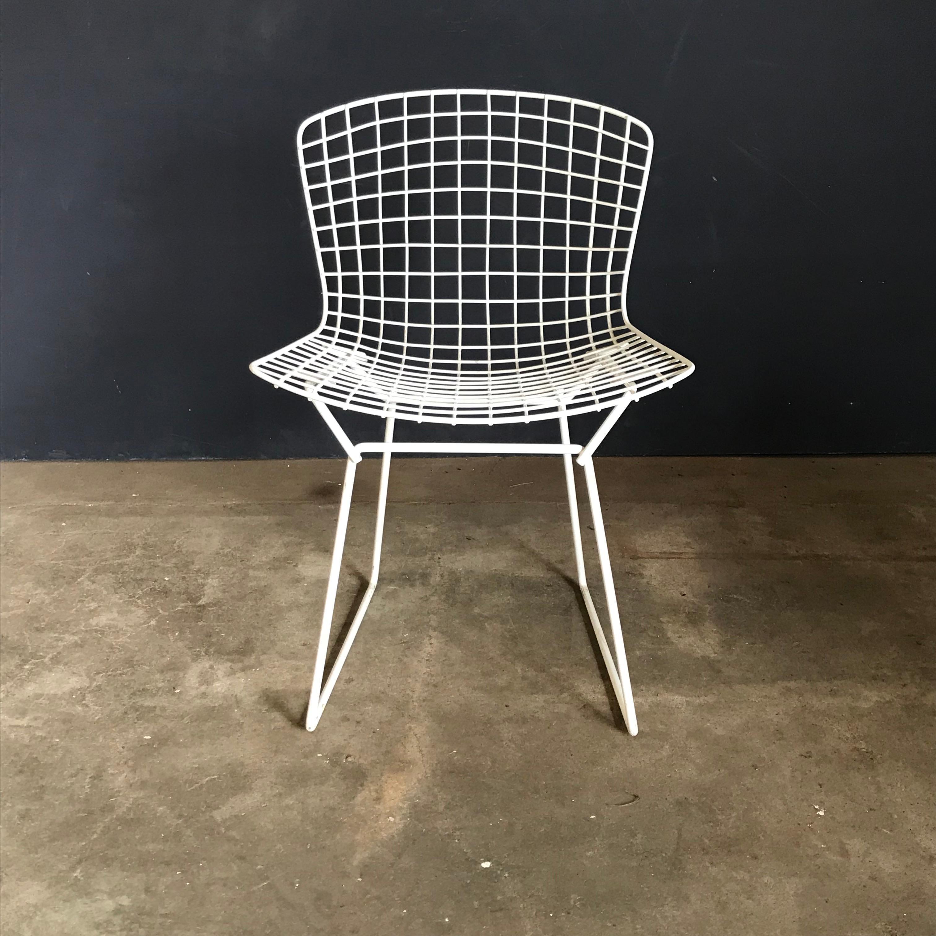 Mid-20th Century 1952, Harrie Bertoia for Knoll International a Set of Wire Dining Chairs