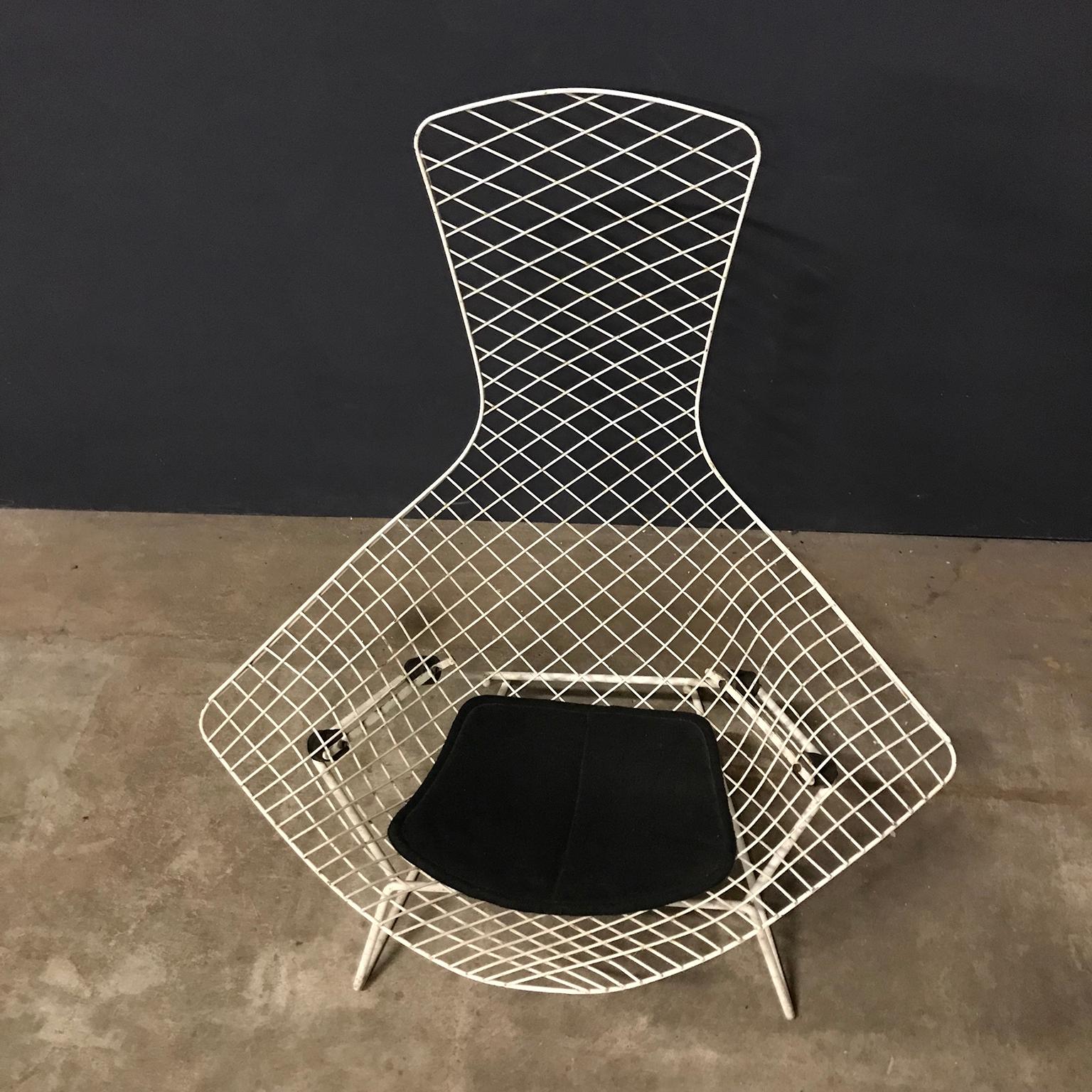 1952, Harry Bertoia, Knoll International, Bird Chair in White with Black Pillow 4