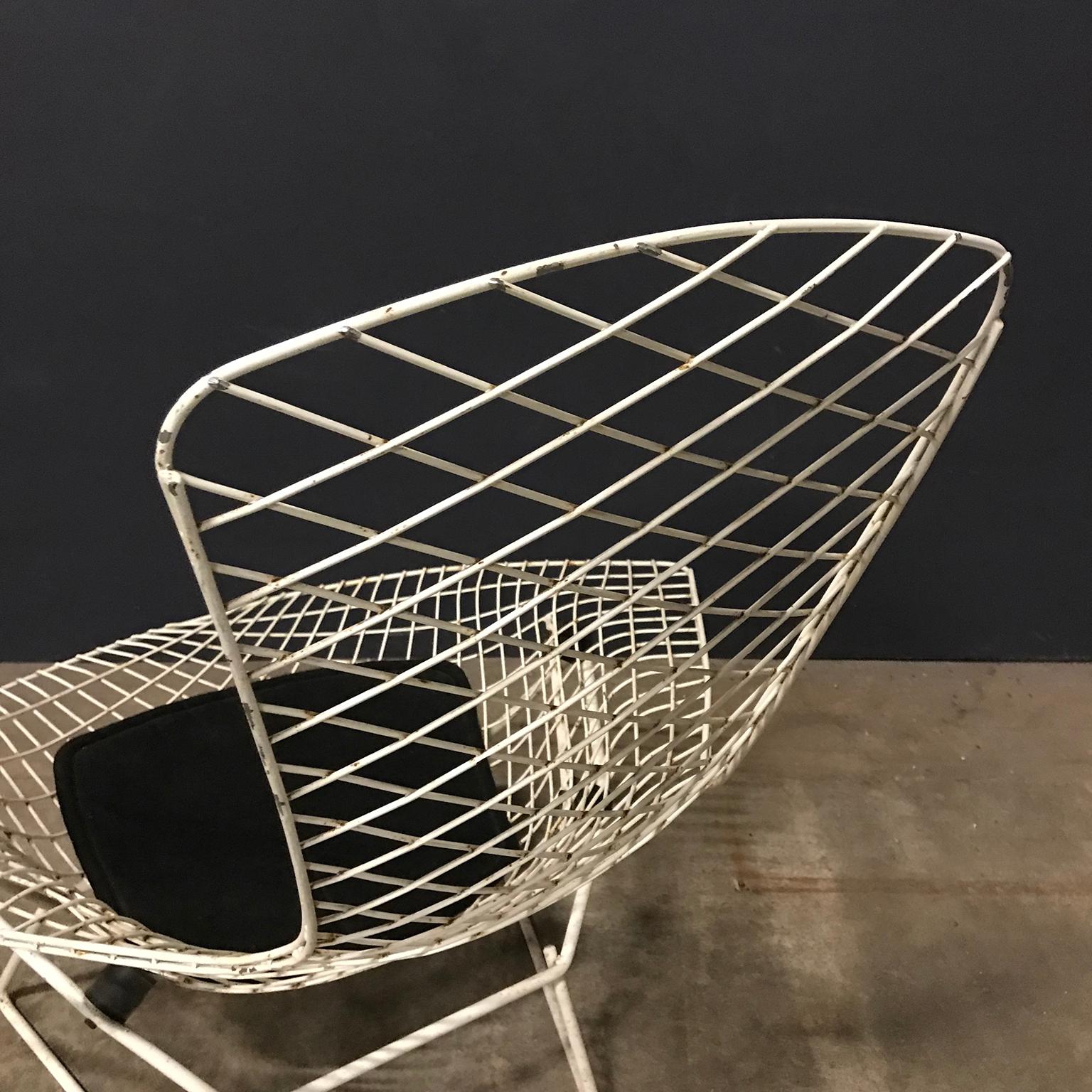 1952, Harry Bertoia, Knoll International, Bird Chair in White with Black Pillow 7