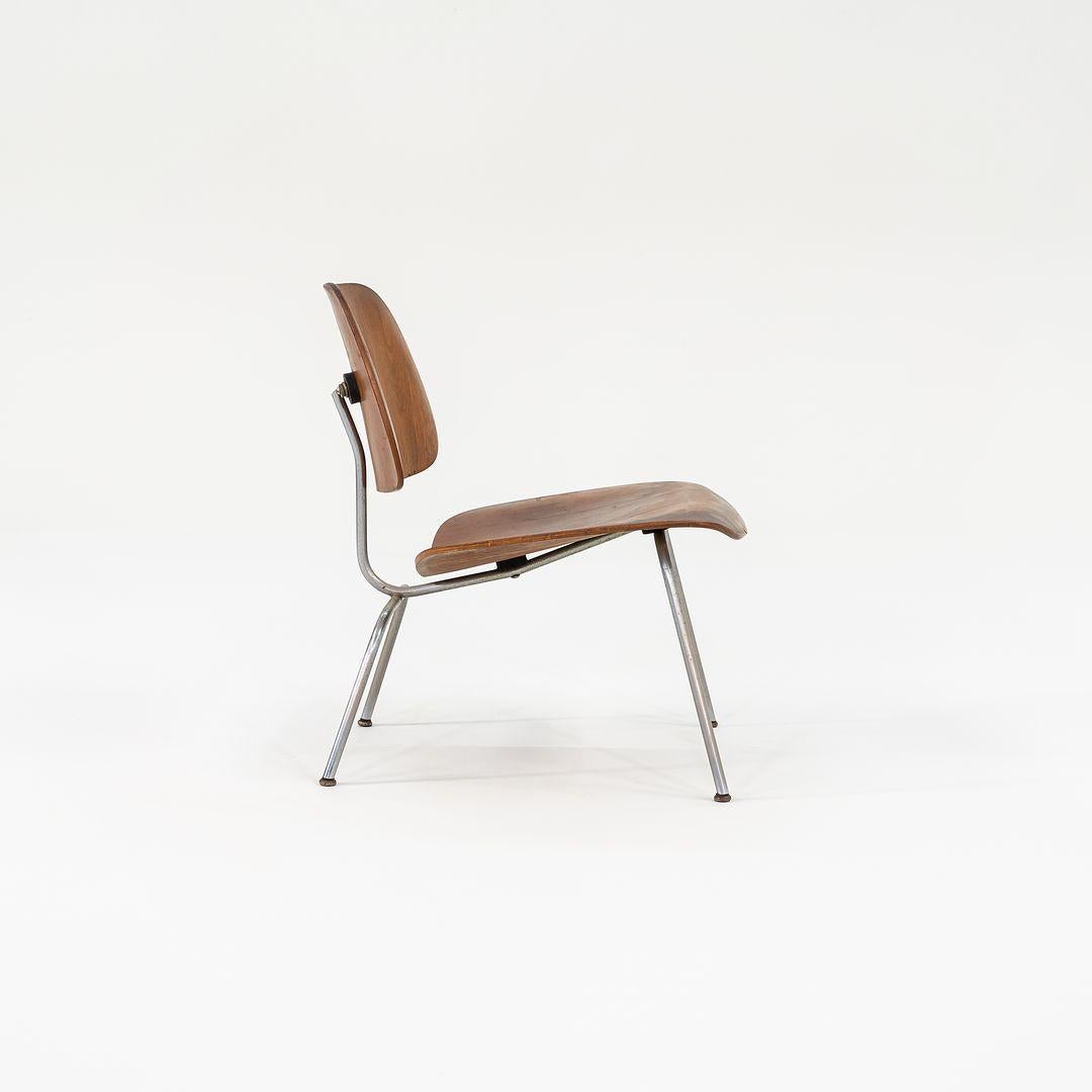 American 1952 Herman Miller Eames LCM Lounge Chair in Walnut and Steel For Sale