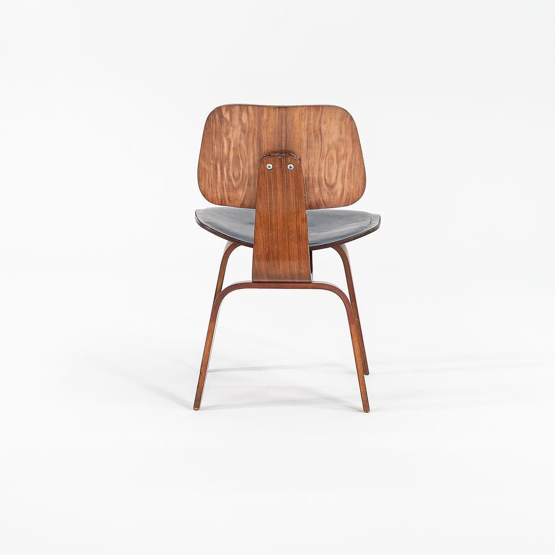 1952 Rare Herman Miller Eames DCW Dining Chair in Walnut w/ Leather Upholstery For Sale 4