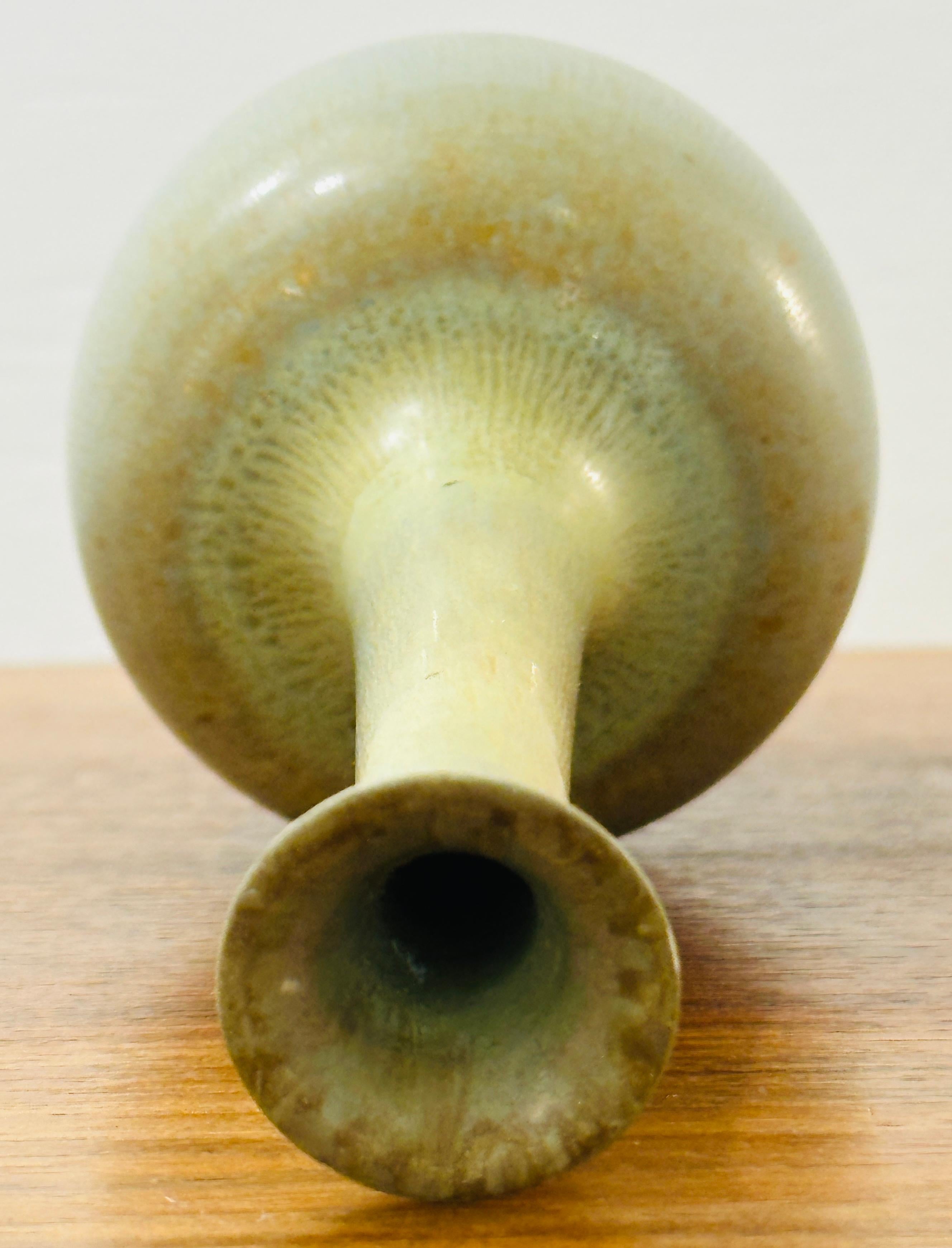 1952 Swedish Light Brown-Green Stoneware Vase by Berndt Friberg for Gustavsberg For Sale 6