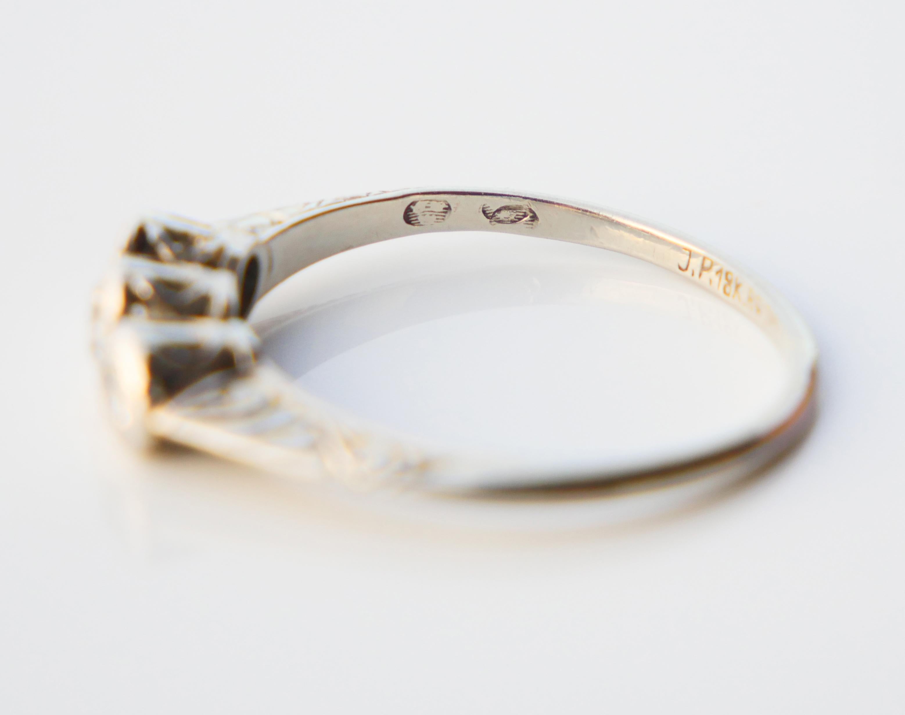 1952 Three Stones Ring 0.7 ctw Diamonds solid 18K White Gold Ø 7.25US / 2.4gr For Sale 9