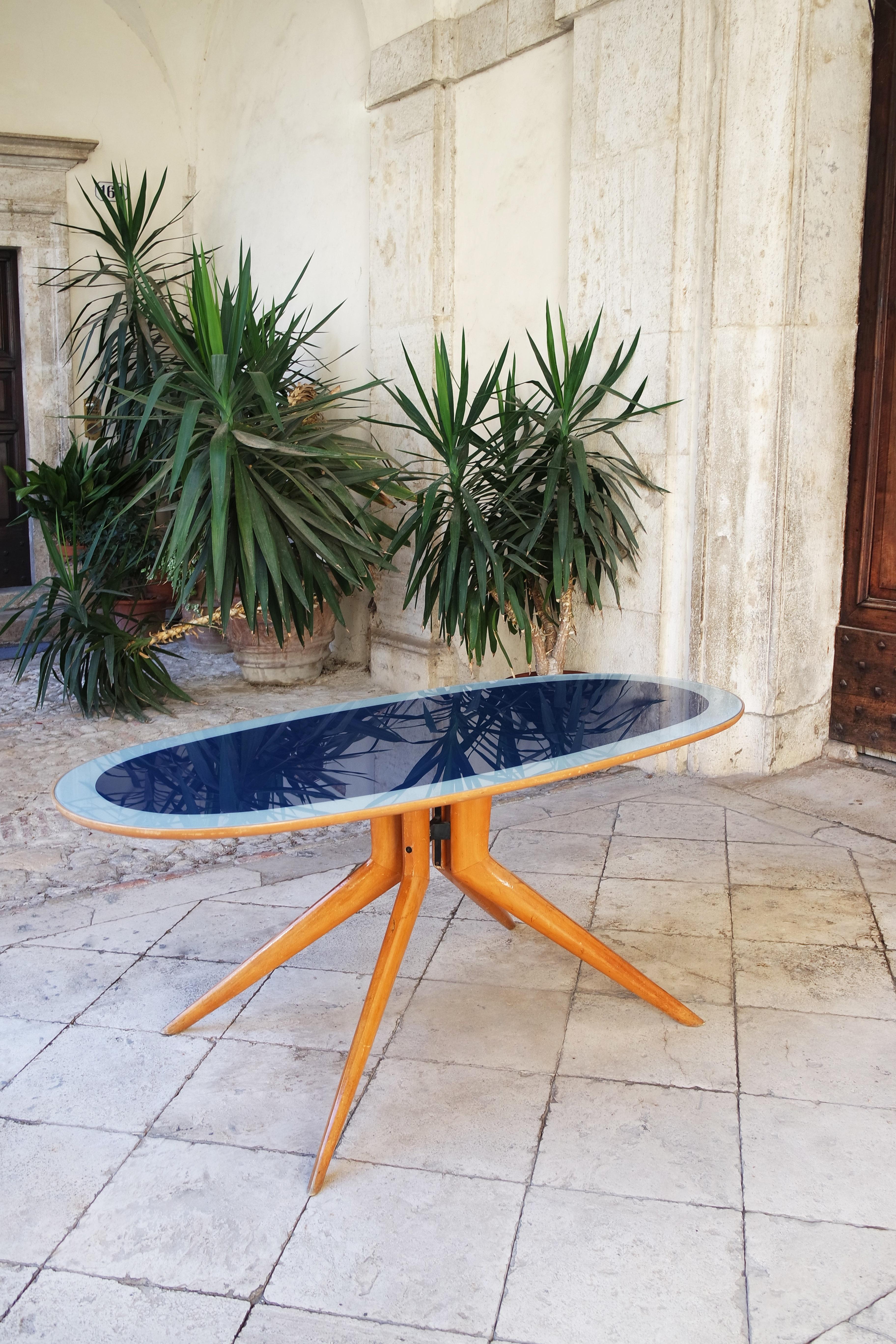 Mid-century Italian Blue Glass Dining Table by Ico Parisi made in 1953 6