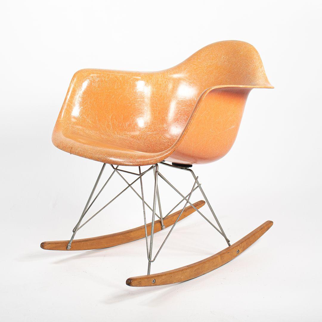 1953 Herman Miller Eames RAR Rocking Fiberglass Arm Chair w/ Shock Mounts For Sale 1