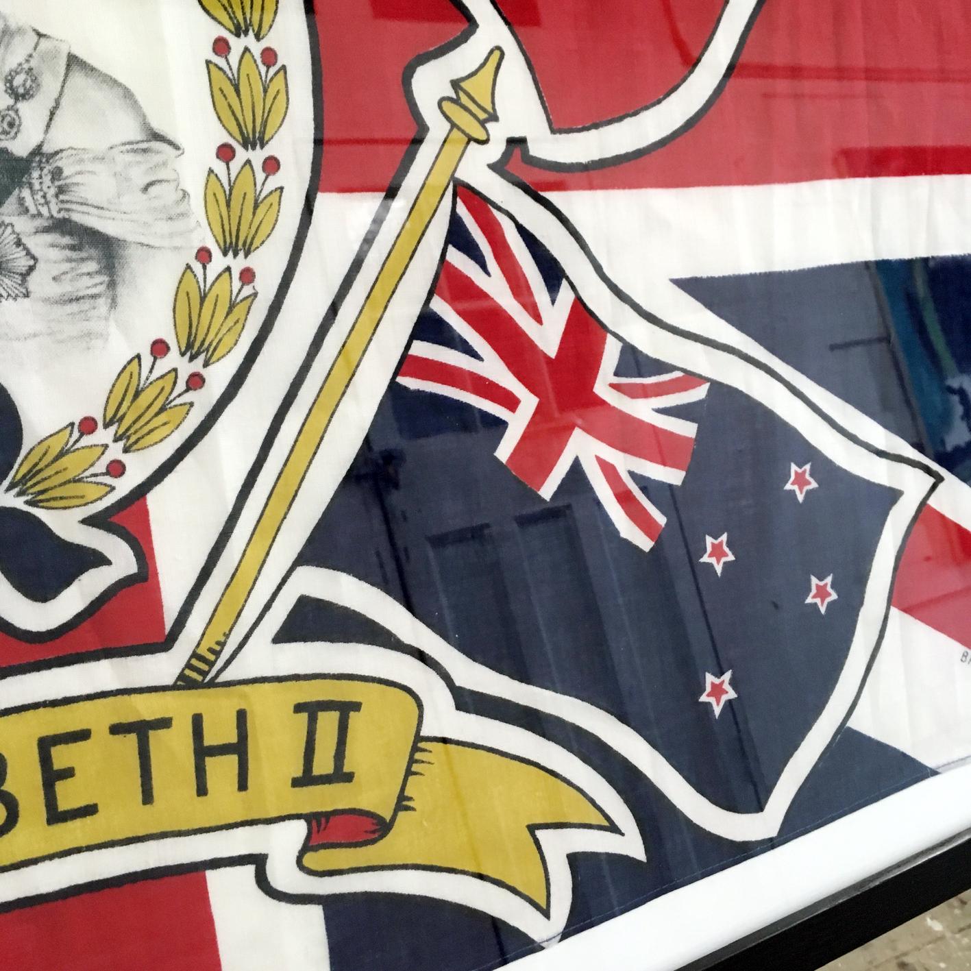 1953 HRH Queen Elizabeth 2nd Coronation Framed Flag In Good Condition In Hastings, GB