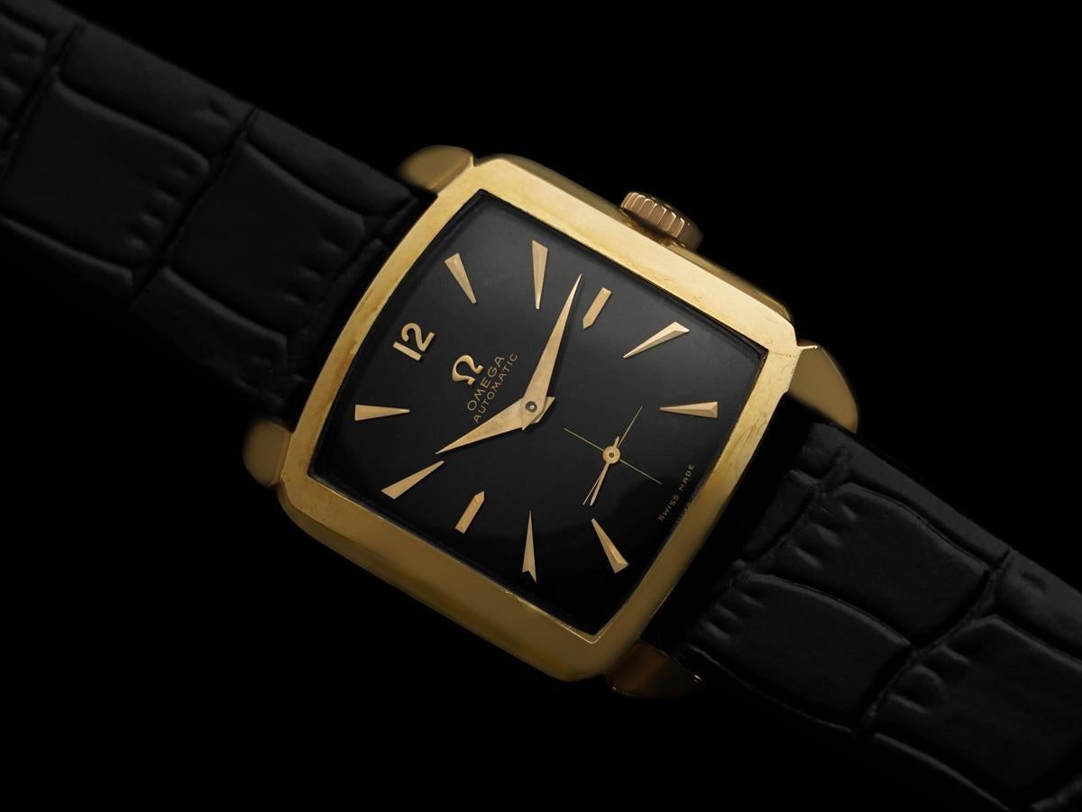 NAMED ONE OF WATCHPRO MAGAZINE’S “HOT 100” - THE TOP 100 INFLUENCERS OF THE U.S. WATCH INDUSTRY. HOW CAN WE SERVE YOU? 

We’re new to offering our carefully curated collection on 1stDibs, but we have sold over 10,000 fine watches and exceptionally