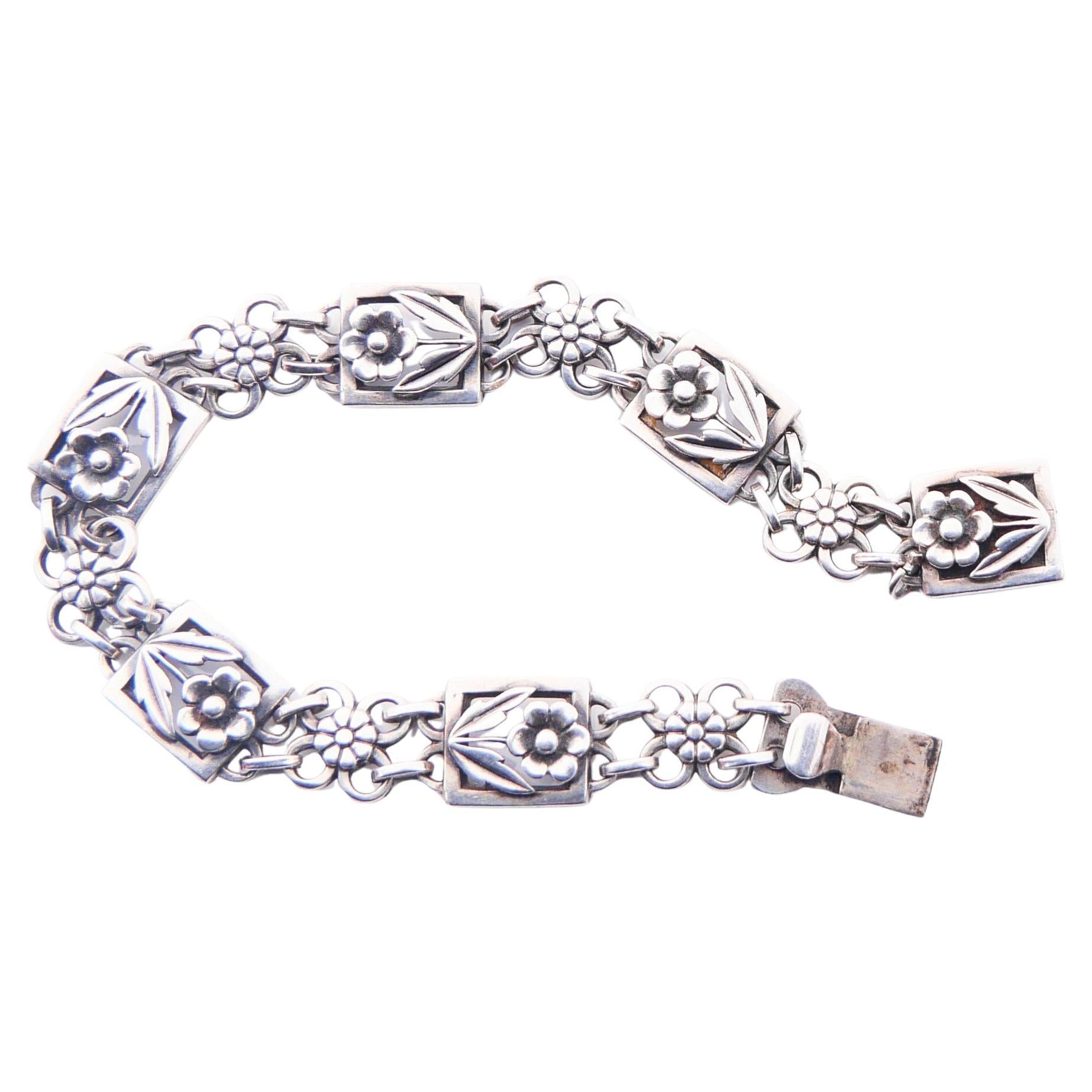 1953 Retro Bracelet solid 835 Silver / 18 cm / 21 gr For Sale