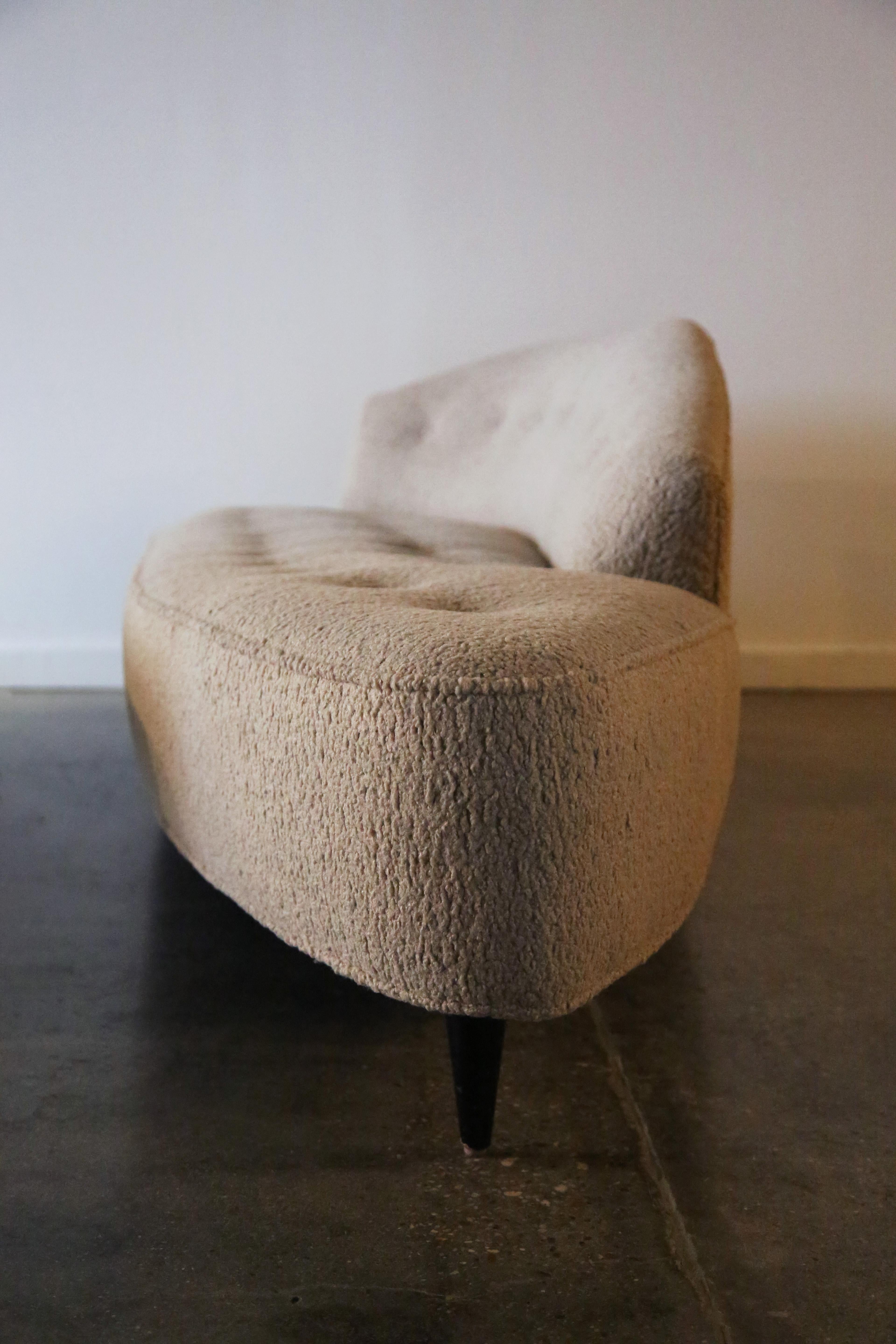 Mid-Century Modern 1953 Sherman Bertram Canapé et Ottoman Boucle lourde Greta Grossman en vente