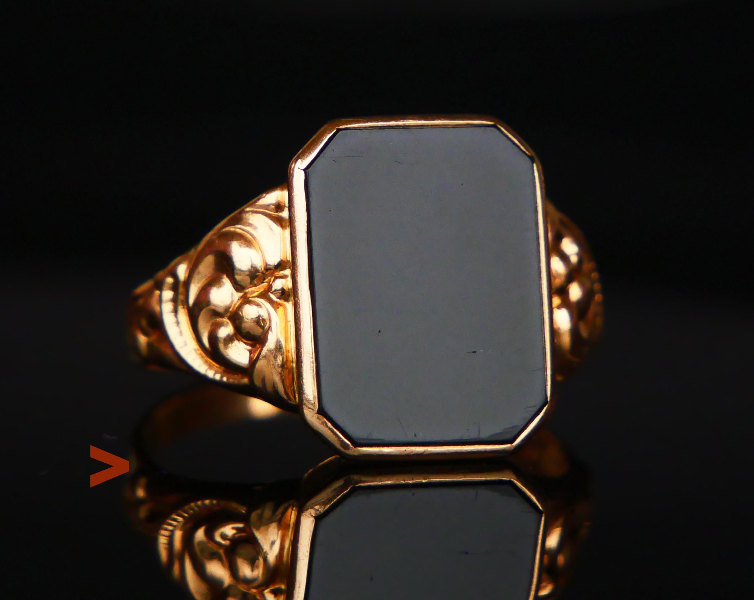 Rétro 1953 Anello Signet Uomo 4,5ct Onice naturale in oro massiccio 18K Ø 10,5 US / 5 gr in vendita