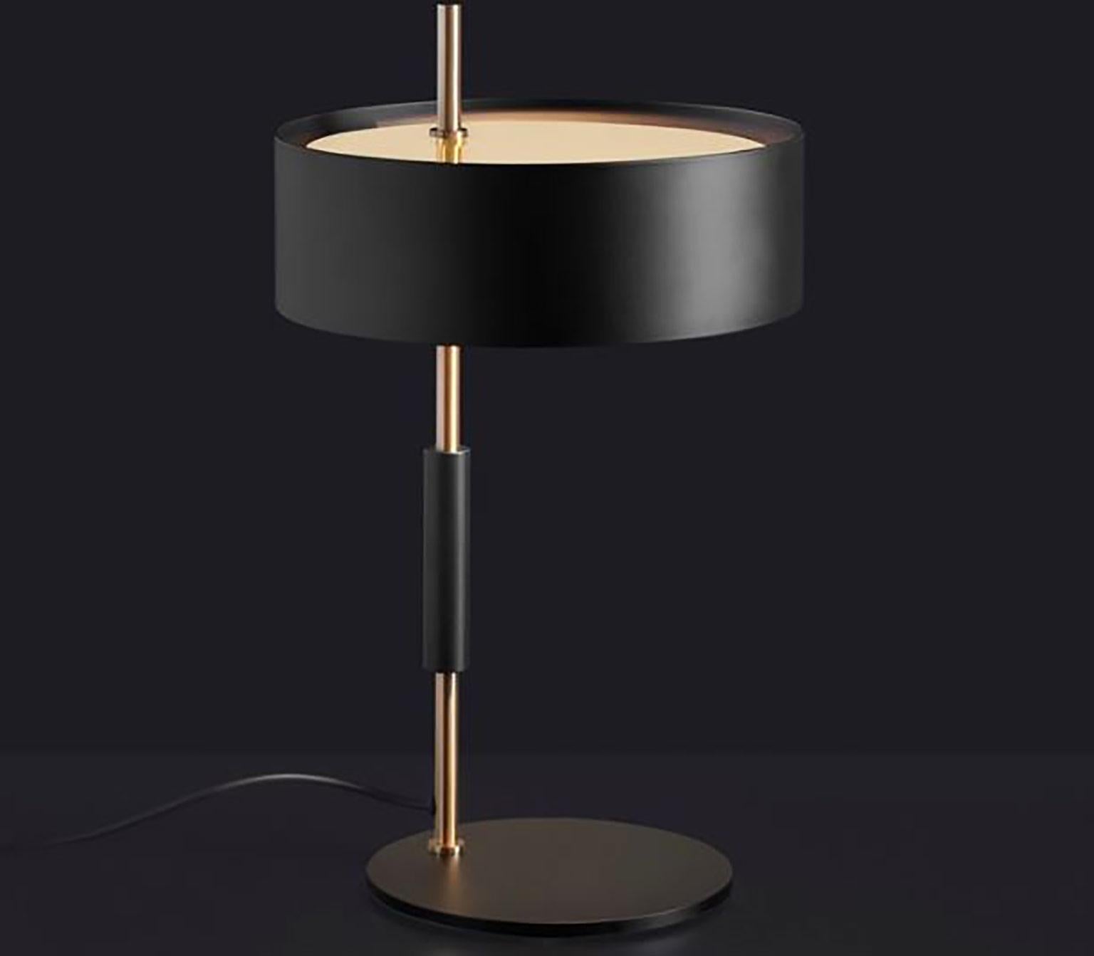 Italian 1953 Table Lamp by Ostuni & Forti for Oluce For Sale