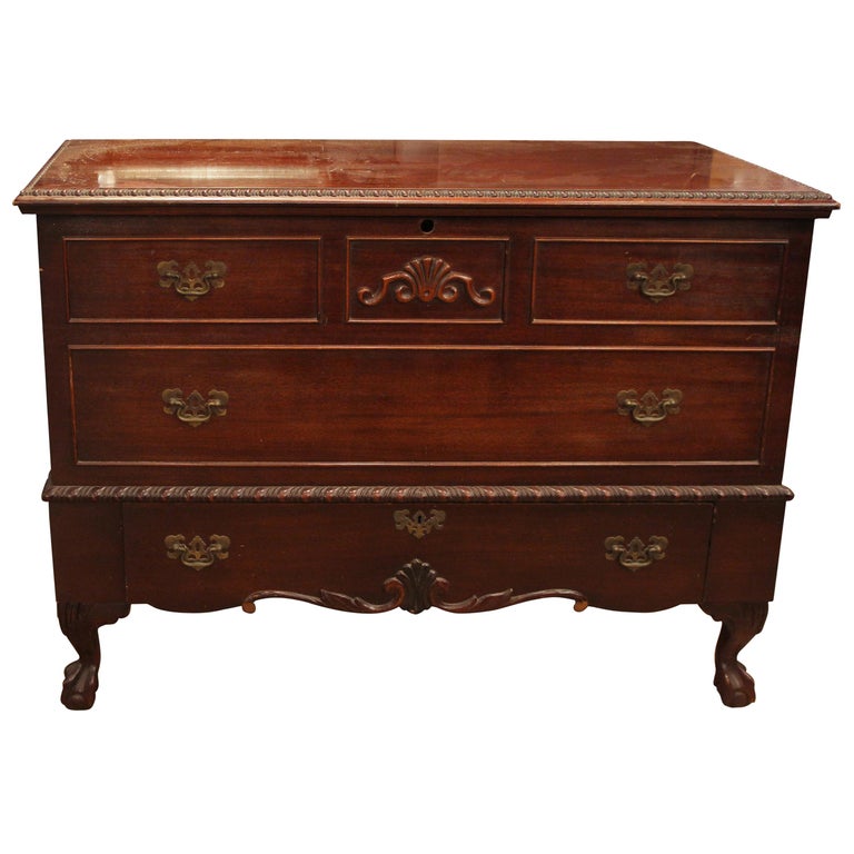 1953 Tall Lane Mahogany Cedar Blanket Chest For Sale at 1stDibs tall