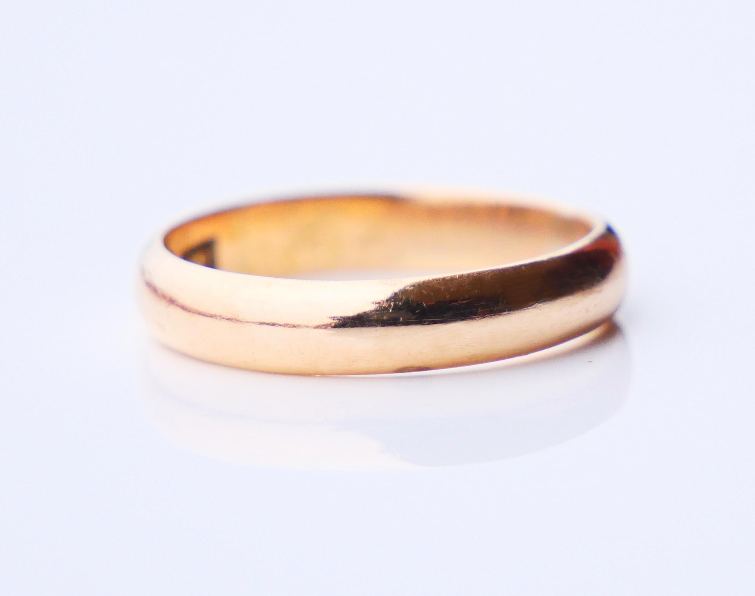 Women's or Men's 1953 Wedding Ring solid 18K Yellow Gold Ø 6.5 US / 3.7 gr For Sale