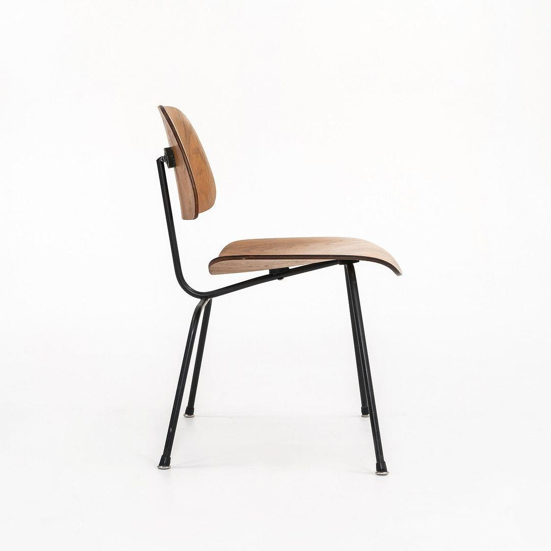 1954 Charles and Ray Eames für Herman Miller DCM Chair in Calico Ash im Angebot 4