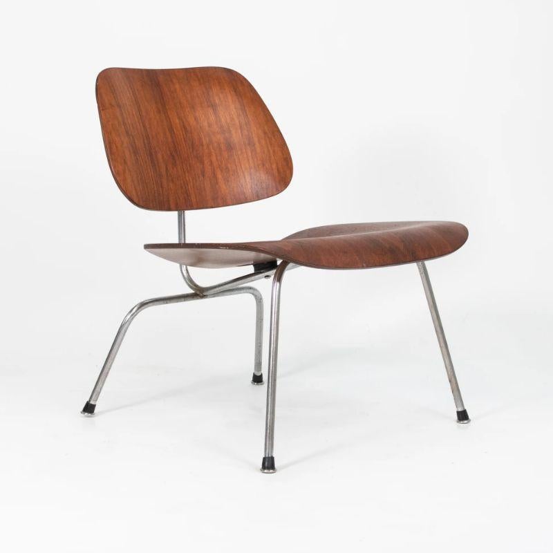 Américain 1954 Herman Miller Eames LCM Lounge Chair Walnut with Metal Legs (Chaise longue en noyer avec pieds en métal) en vente
