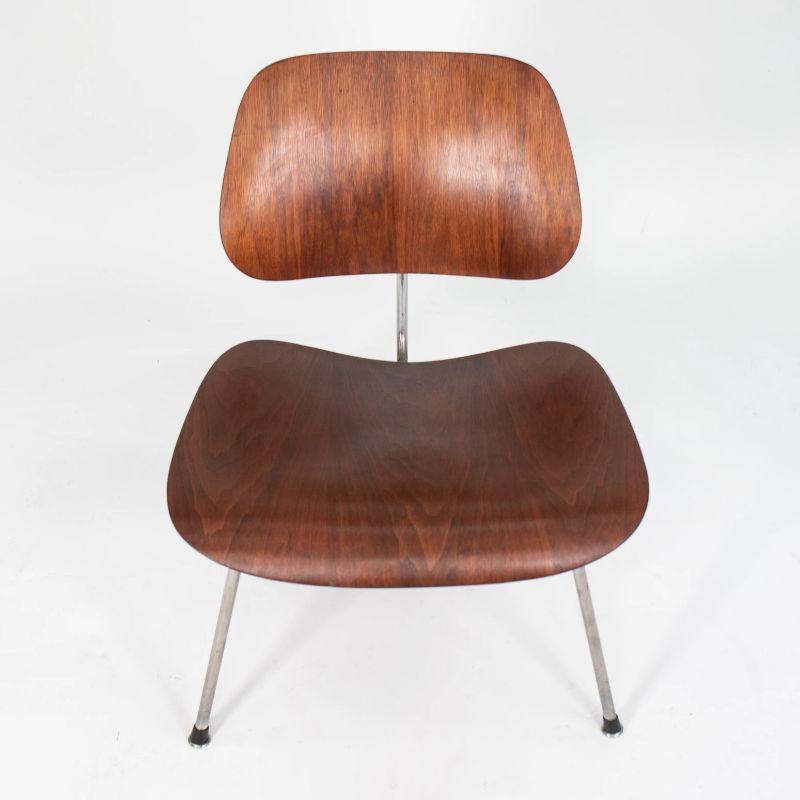 1954 Herman Miller Eames LCM Walnut Lounge Chair with Metal Legs In Good Condition For Sale In Philadelphia, PA