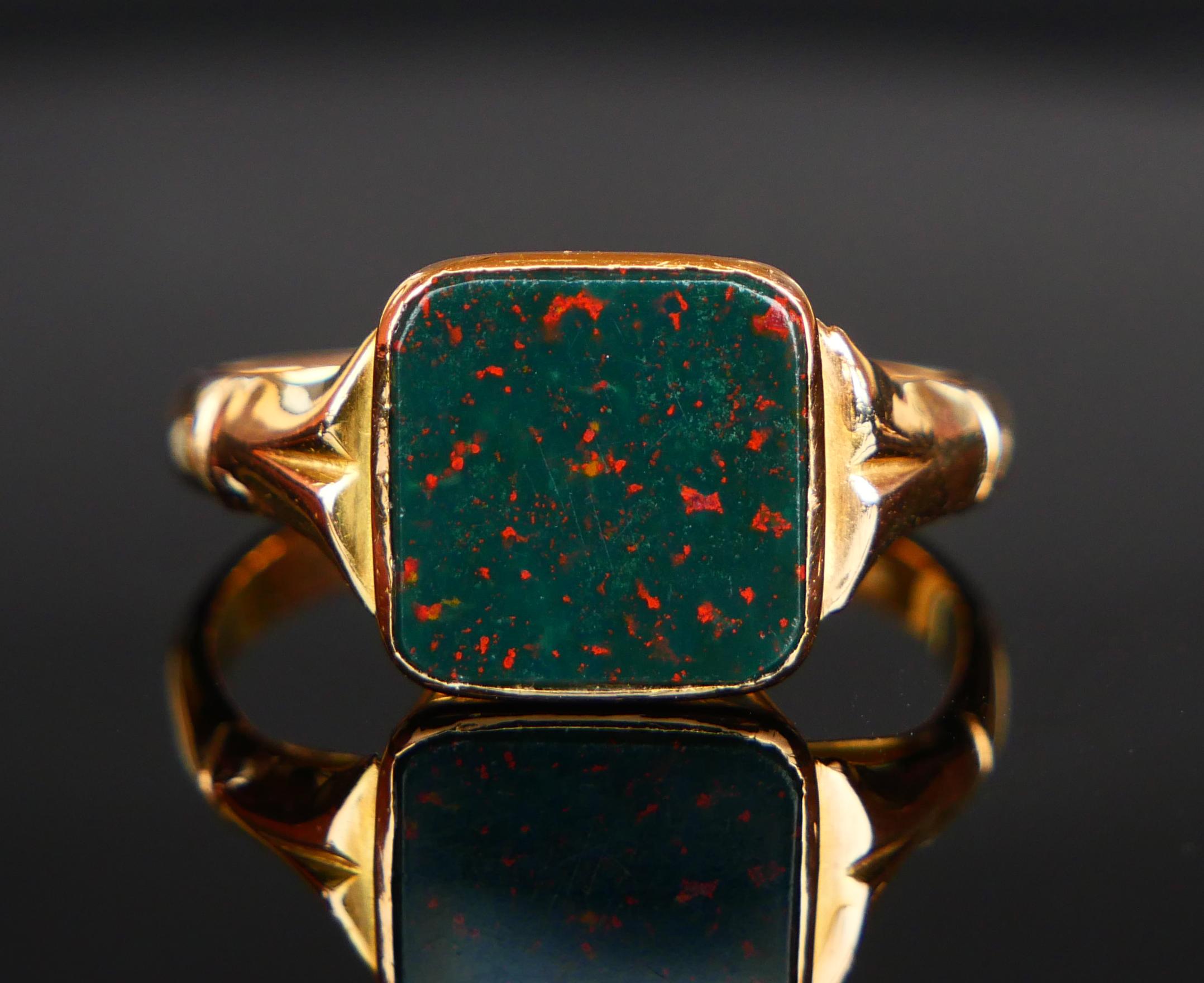 Retro 1954 Men Signet Ring Blood stone solid 18K Gold Ø US9.25 / 4.28 gr