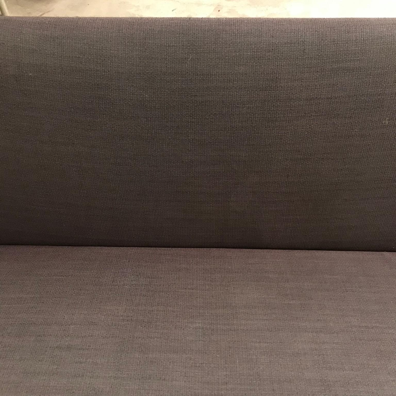 Canapé de repos D70 en tissu brun d'origine d'Osvaldo Borsani pour Tecno, 1954 en vente 1