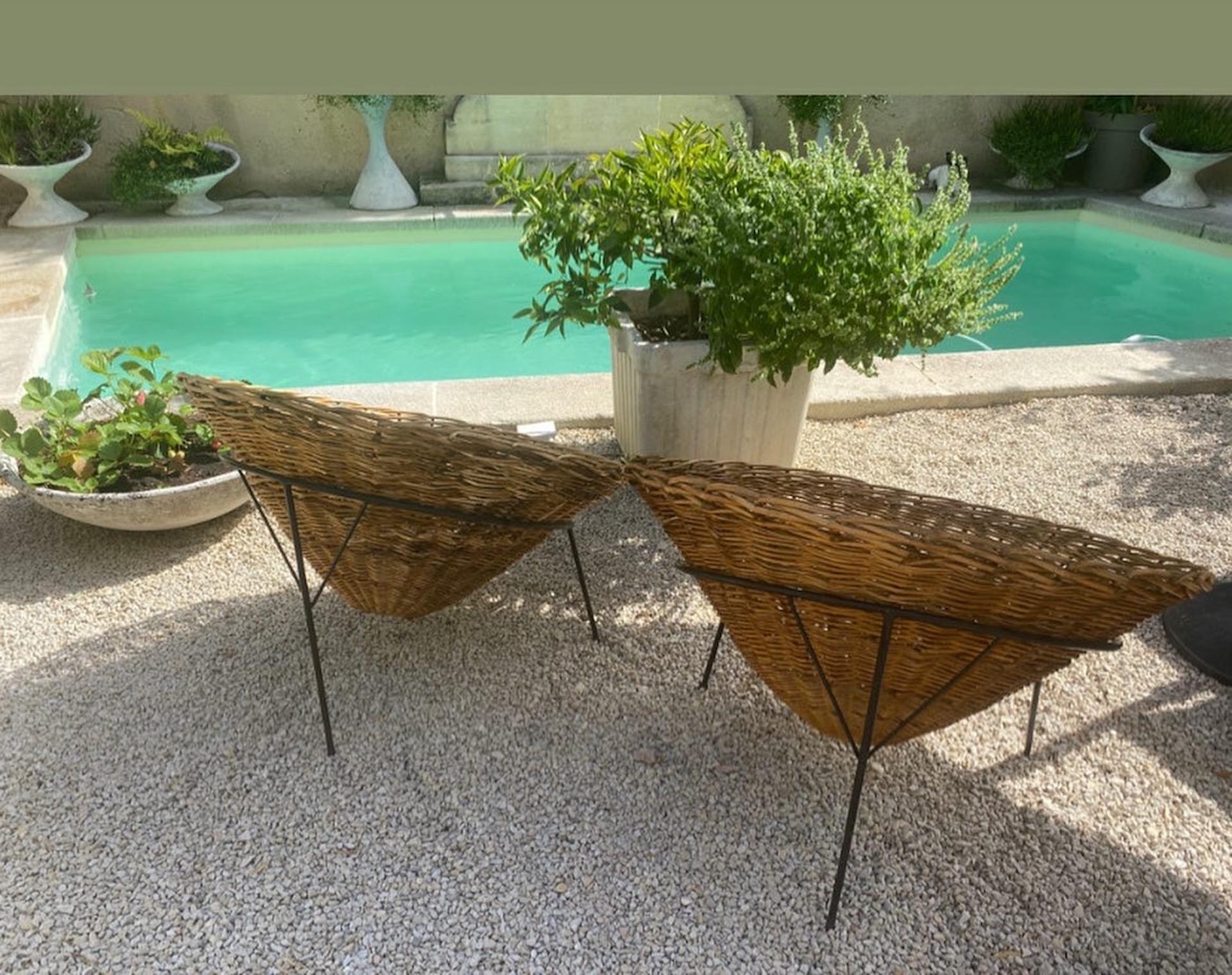 1954 Pair of Originale Edition Terence Conran C8 Armchairs In Good Condition For Sale In Saint Rémy de Provence, FR