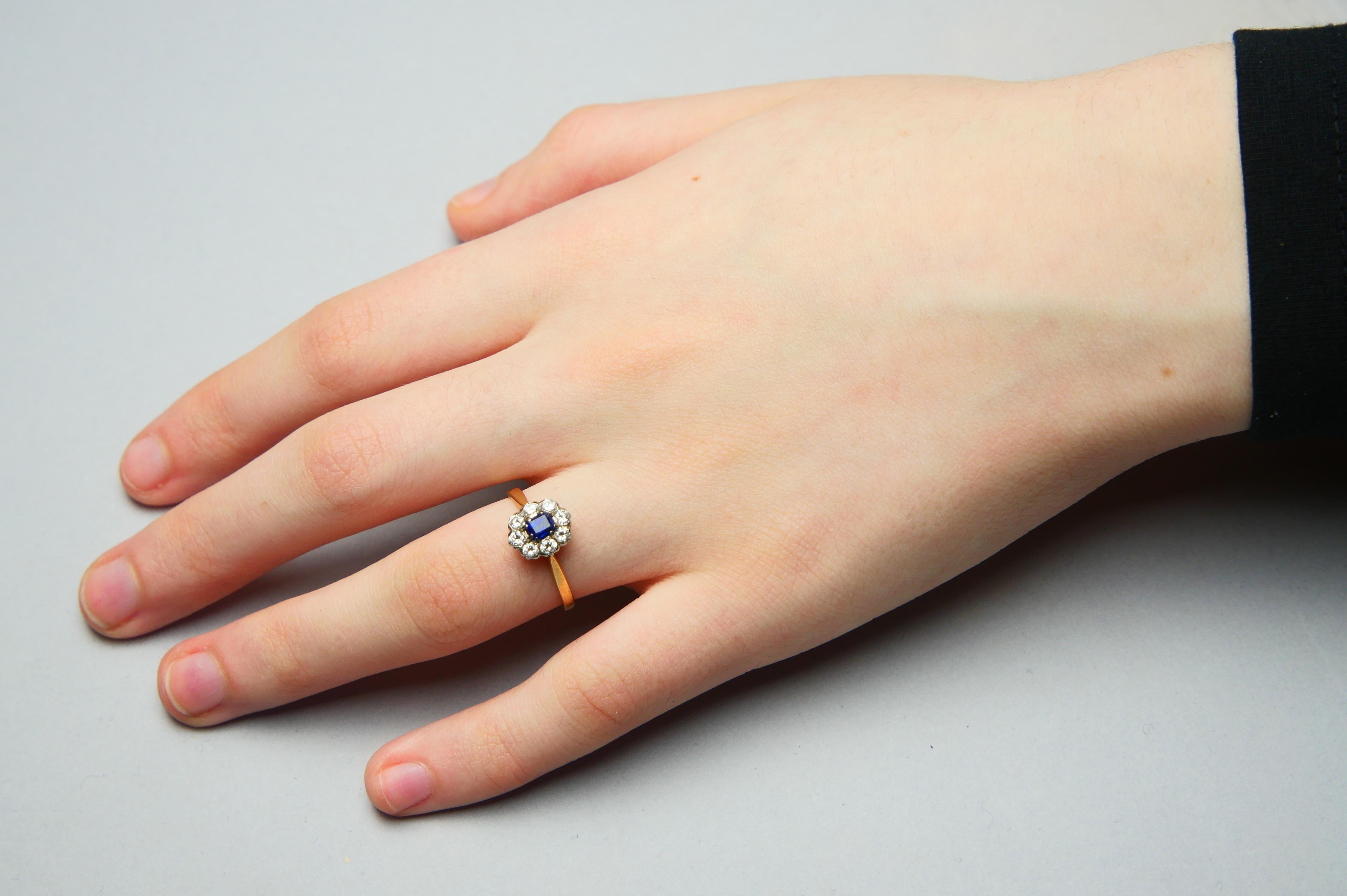 1954 Ring natural 0.45ct Sapphire 0.64 ctw Diamonds 18K Gold ØUS6.75 /2.43gr For Sale 2
