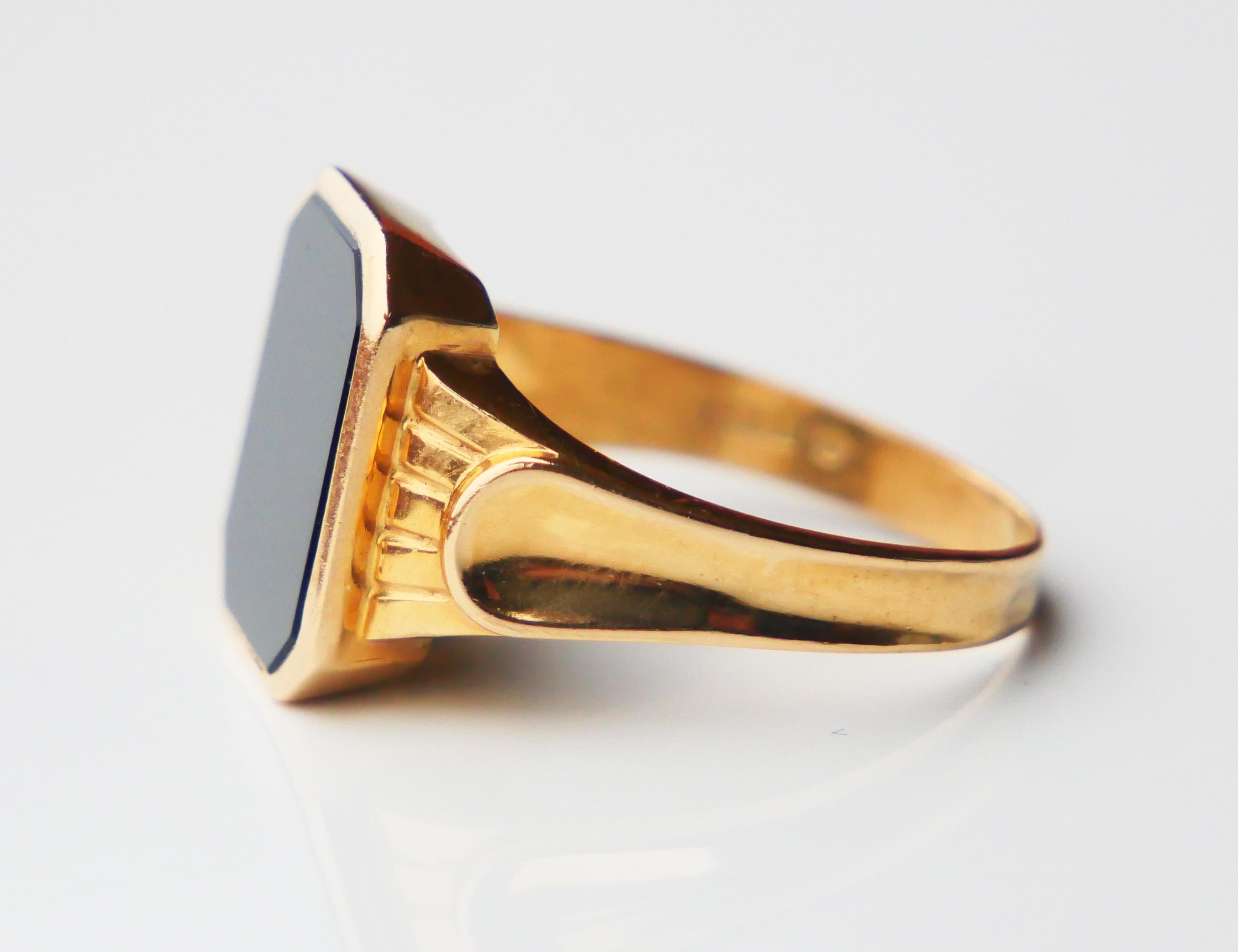 1954 Signet Men Ring 4.5ct natural Onyx solid 18K Gold Ø 10.5 US / 5.38gr For Sale 6