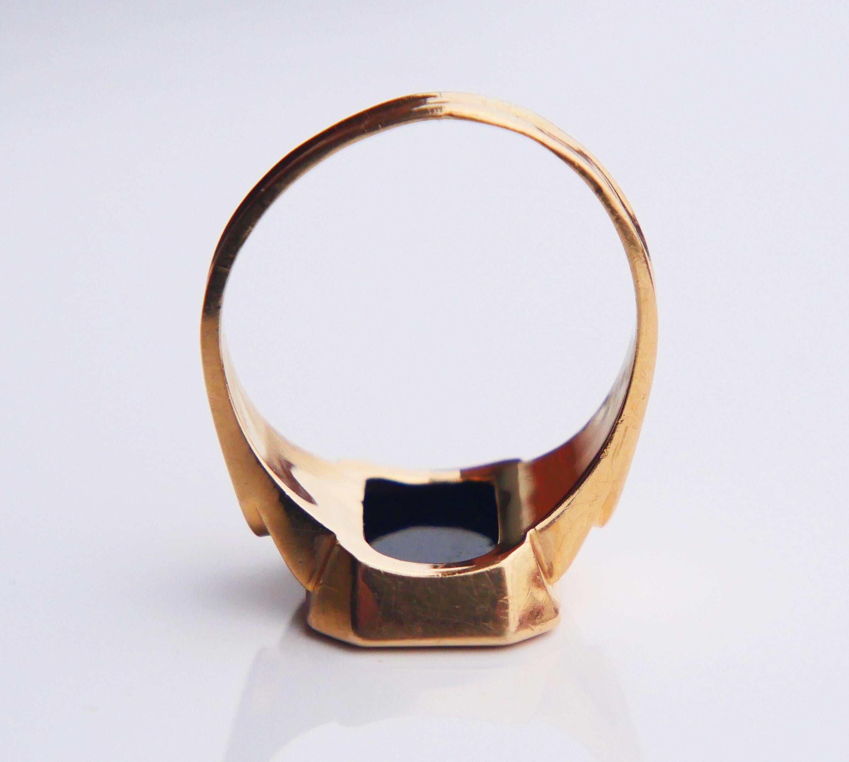 1954 Signet Men Ring 4.5ct natural Onyx solid 18K Gold Ø 10.5 US / 5.38gr For Sale 7