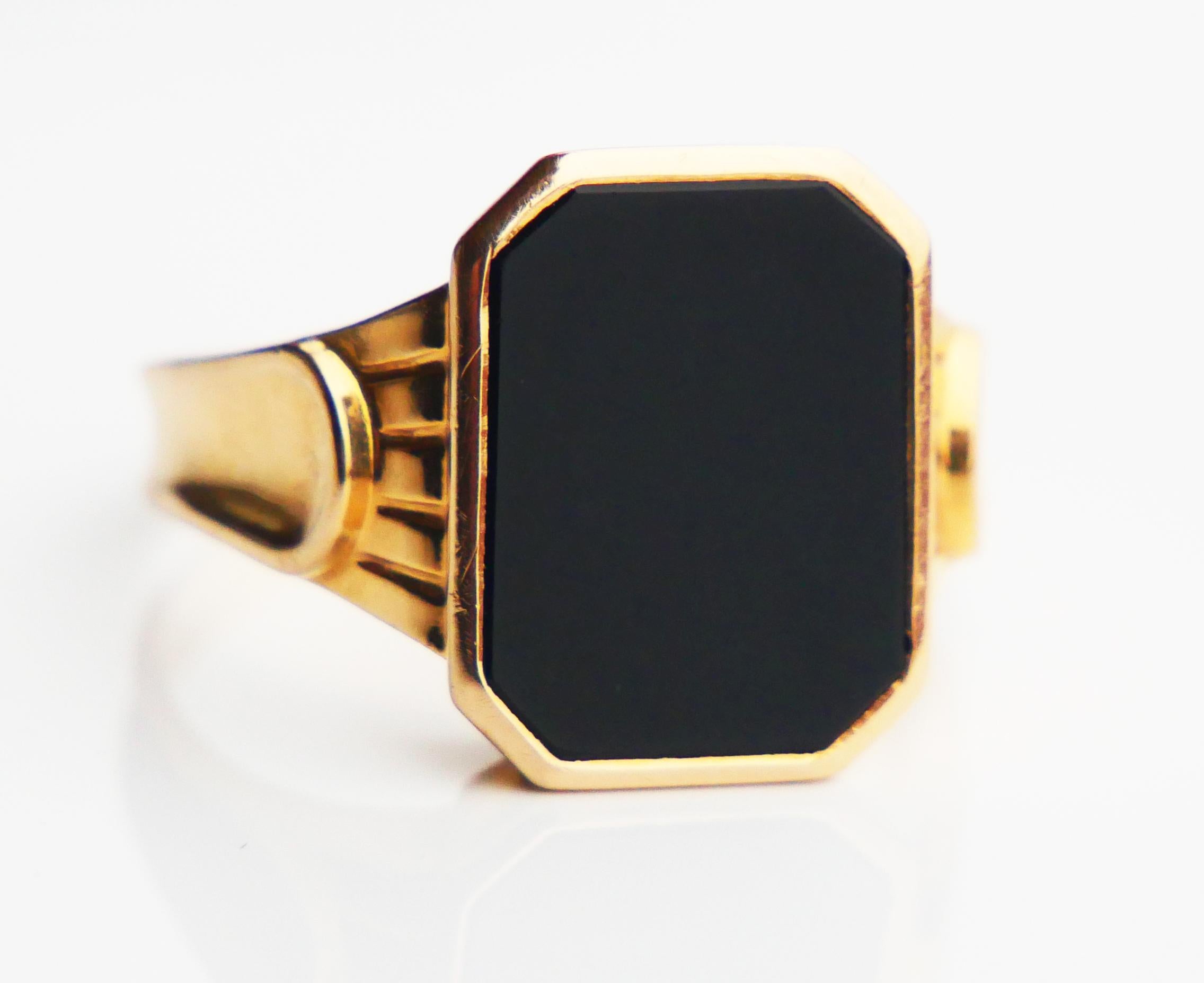 1954 Signet Men Ring 4.5ct natural Onyx solid 18K Gold Ø 10.5 US / 5.38gr For Sale 2