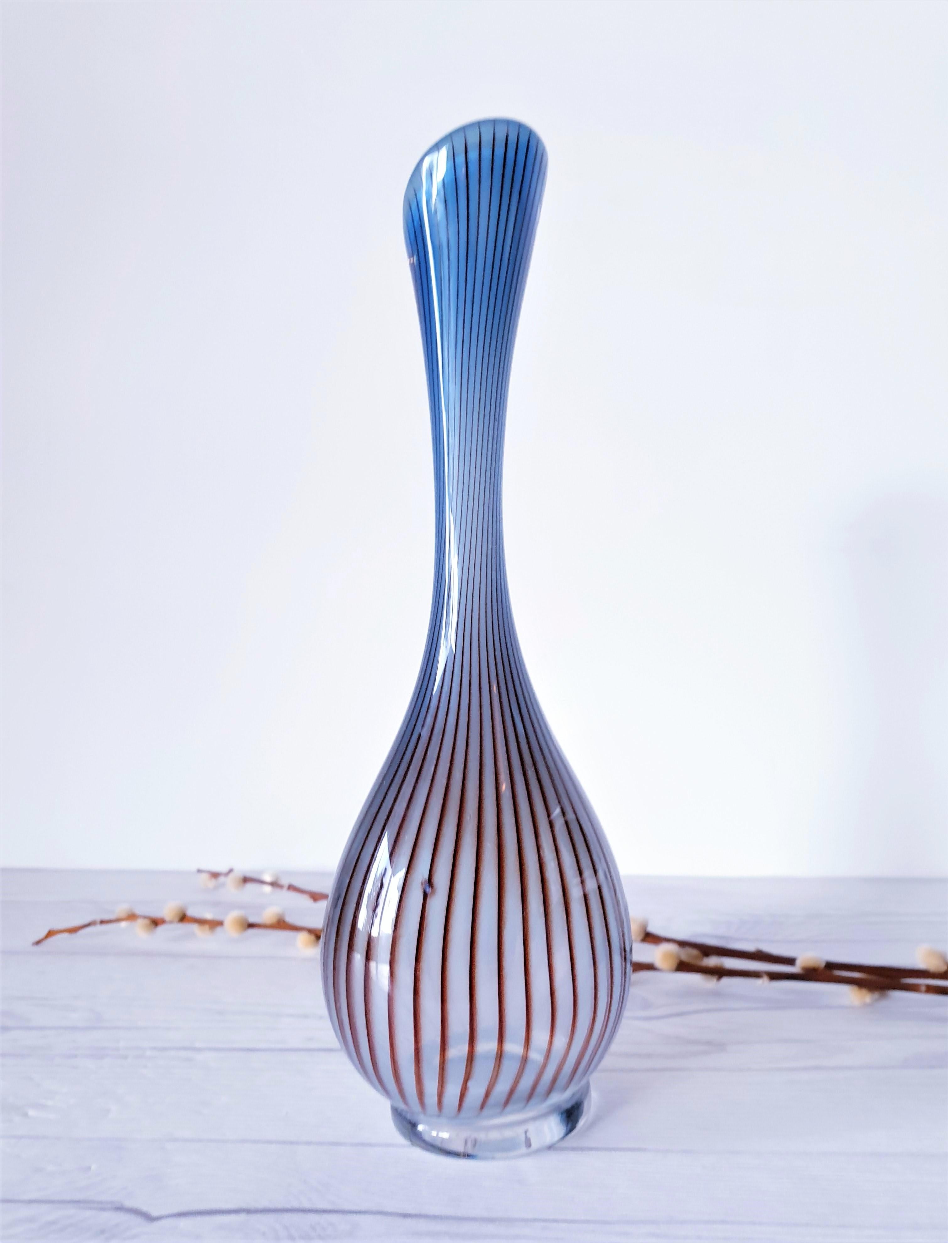 Art Glass 1955-56 Vicke Lindstrand, LC1 of 'Colora' Series for Kosta 'Boda' Handblown Vase
