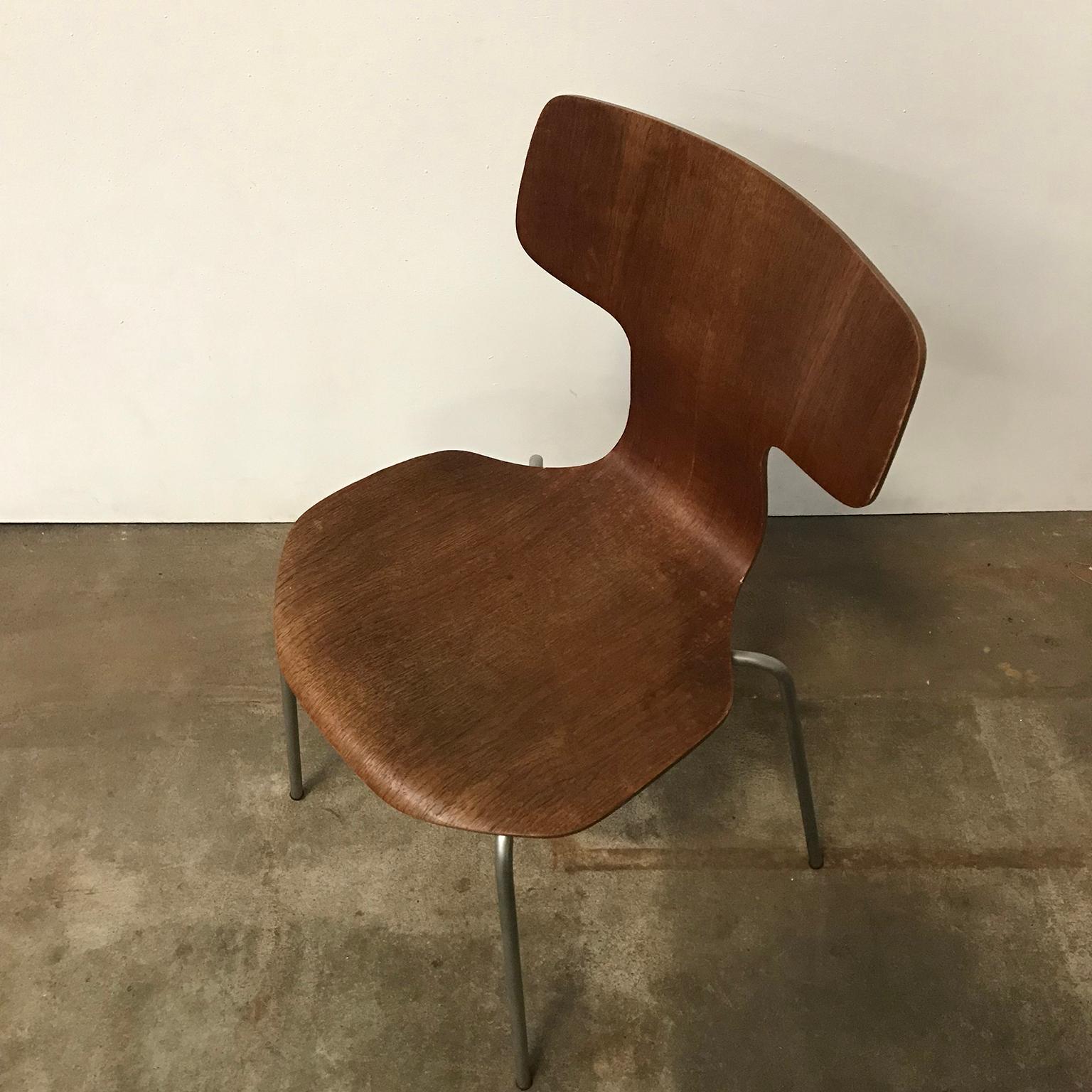 1955, Arne Jacobsen for Fritz Hansen, Original, Rare, Chair 3103 with Grey Base For Sale 3