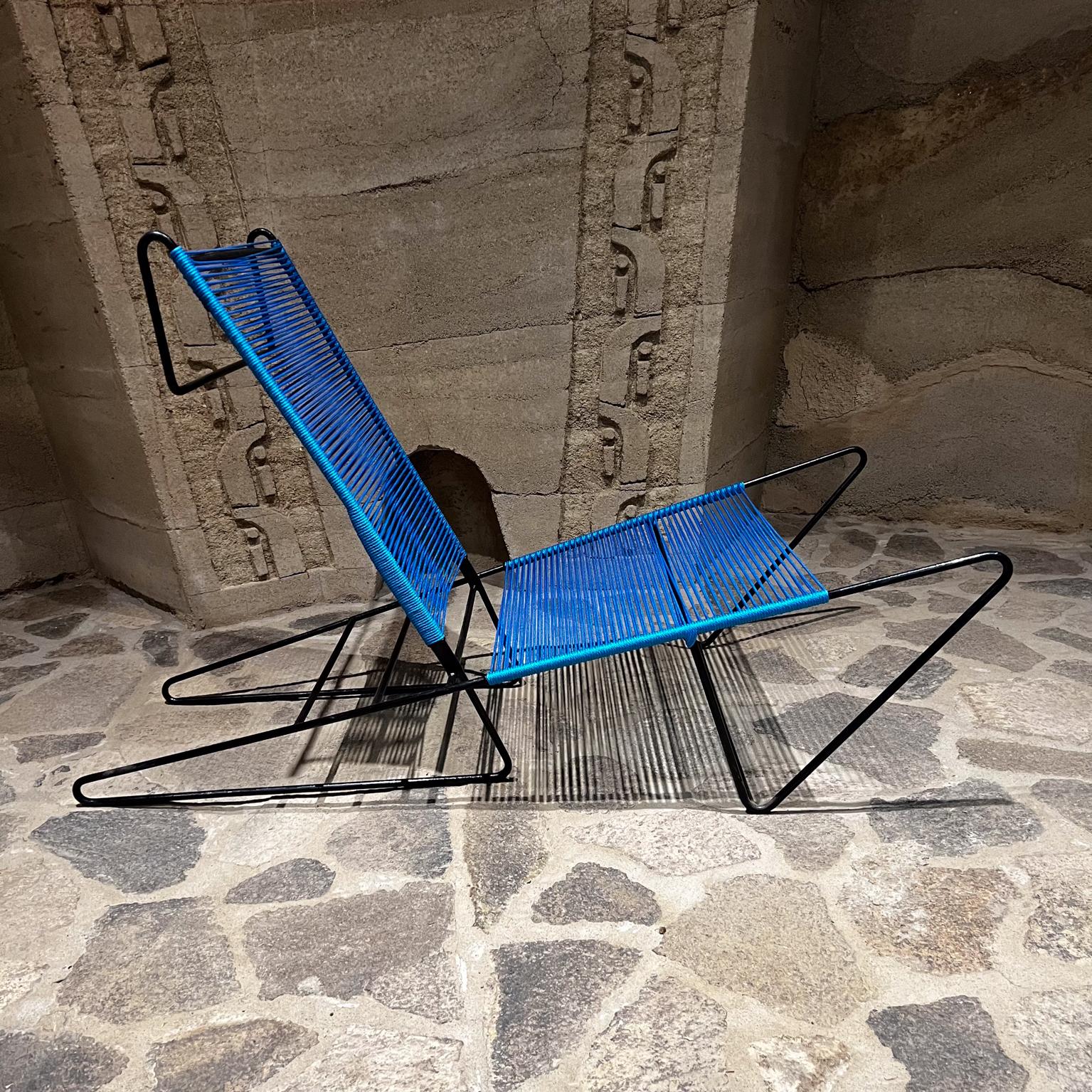 1955 Arturo Pani Custom Modern Blue Lounge Chairs Mexico City For Sale 2
