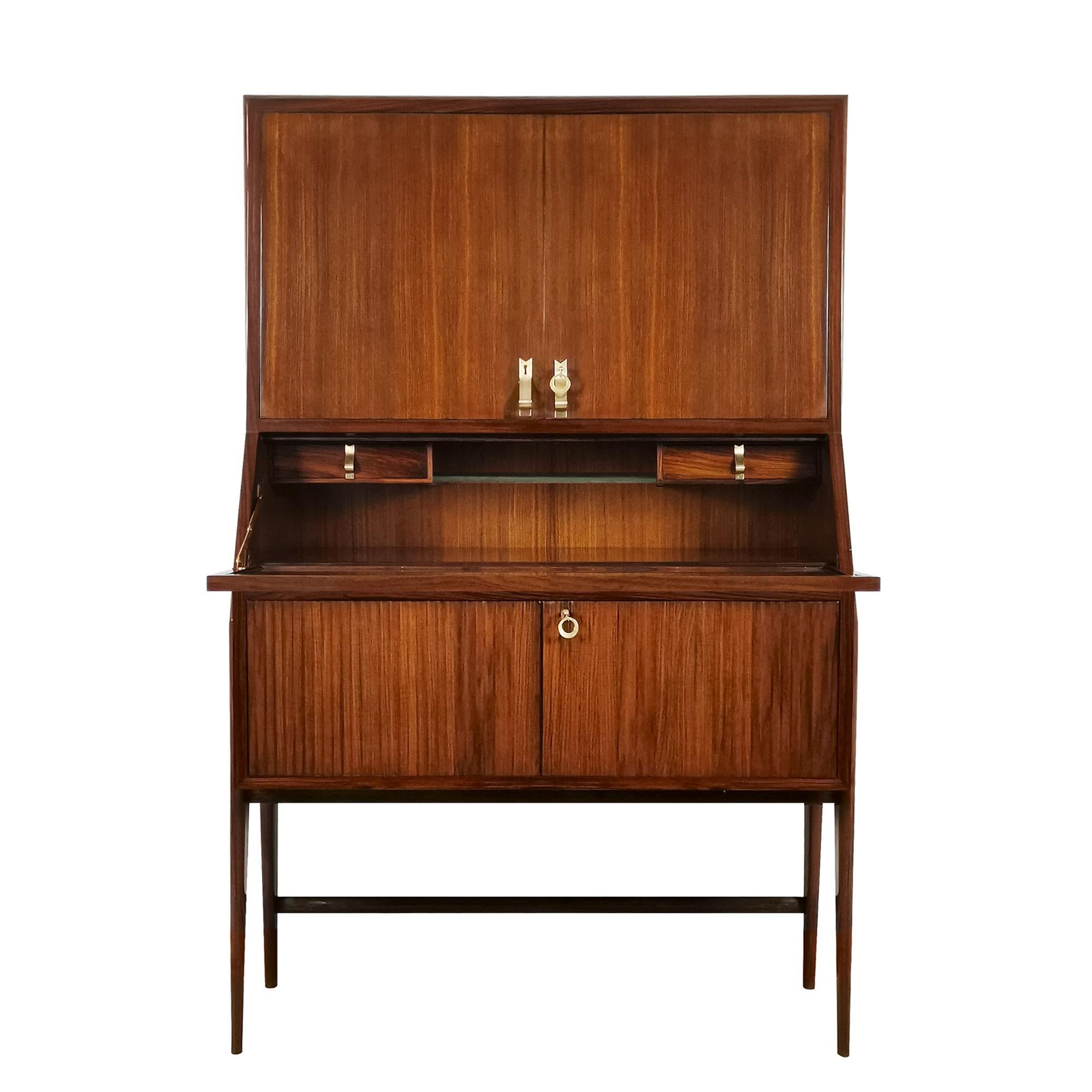 Mid-20th Century Mid-Century Modern Dry Bar by Ico Parisi in Mahogany, Glass, Brass - Italy For Sale