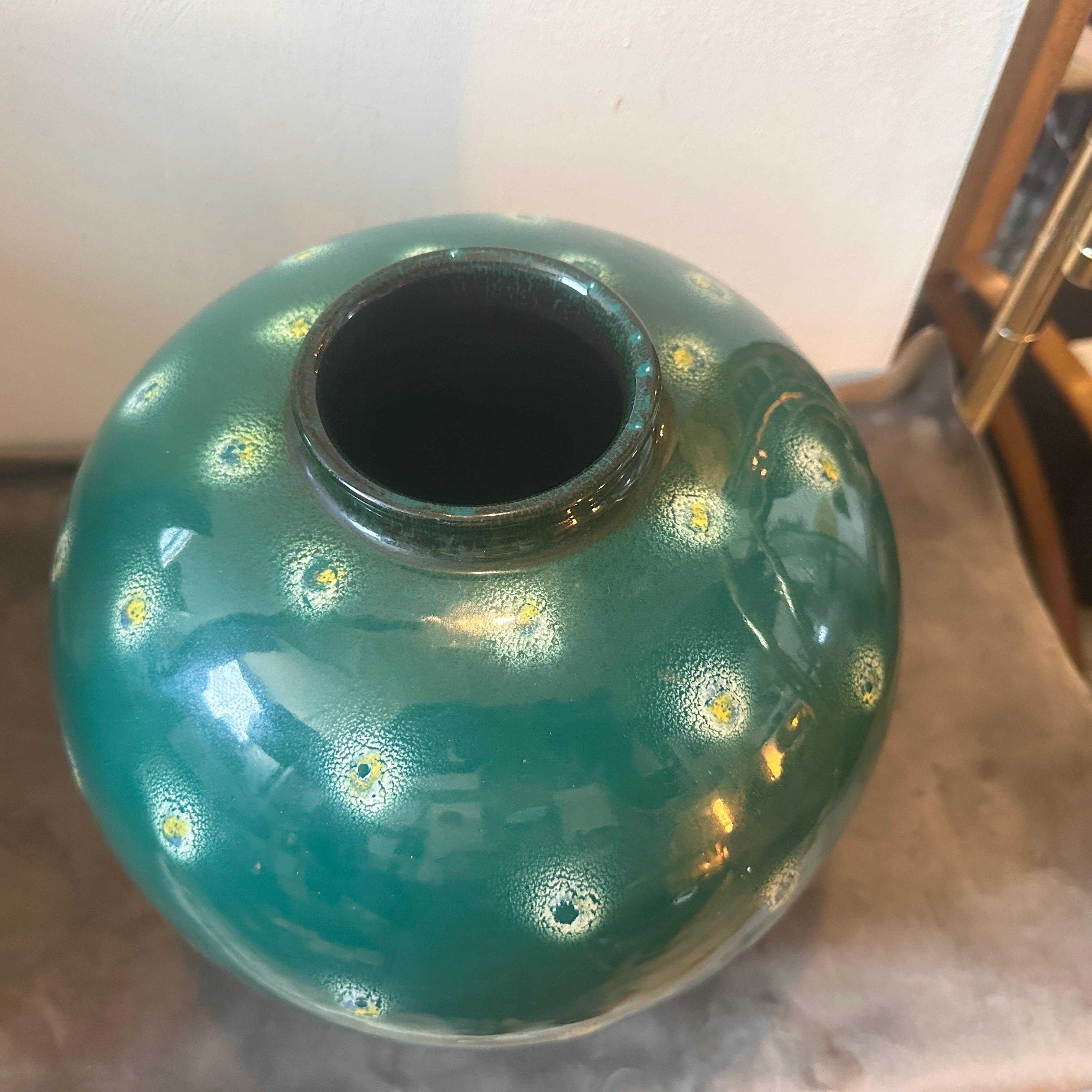 1955 Mid-Century Modern Green Ceramic Sicilian Vase in the Manner of Gio Ponti  For Sale 1